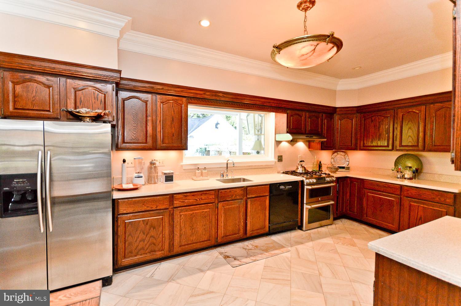 MIDDLEBRIDGE - Residential