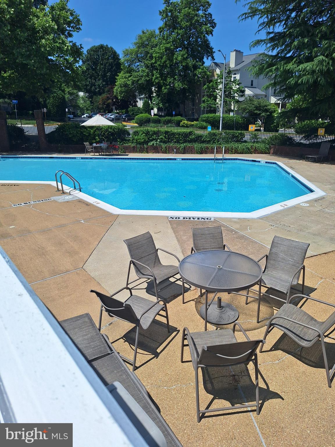 THE COVE - Residential