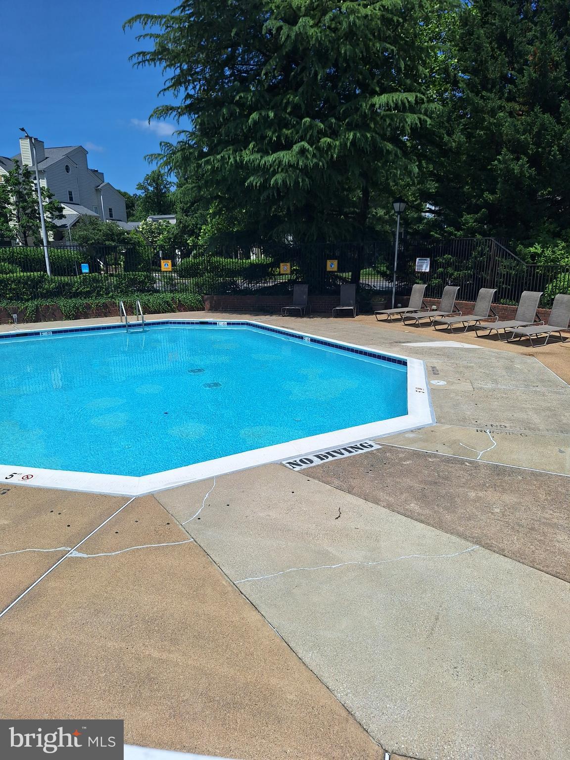 THE COVE - Residential