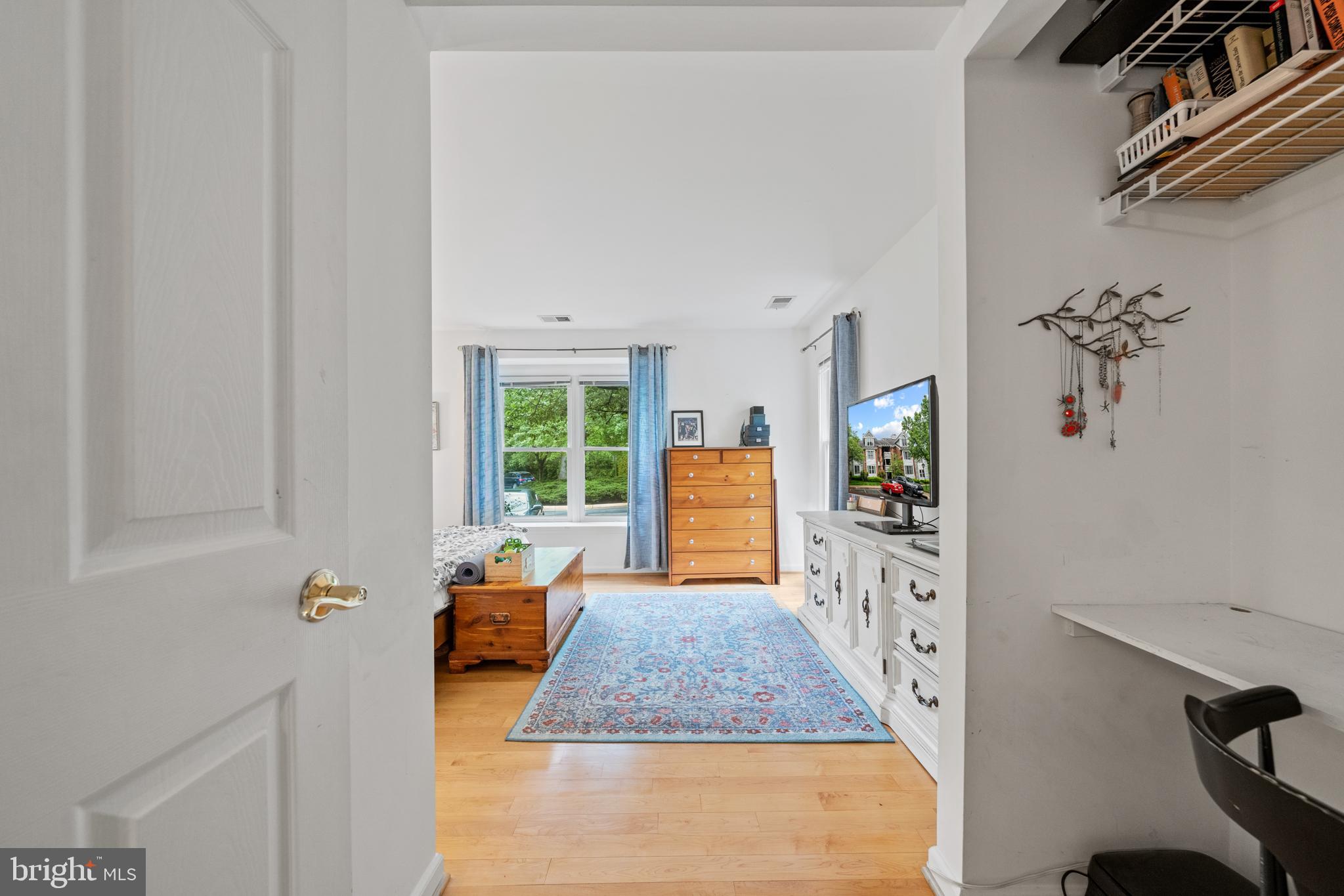 THE COVE - Residential