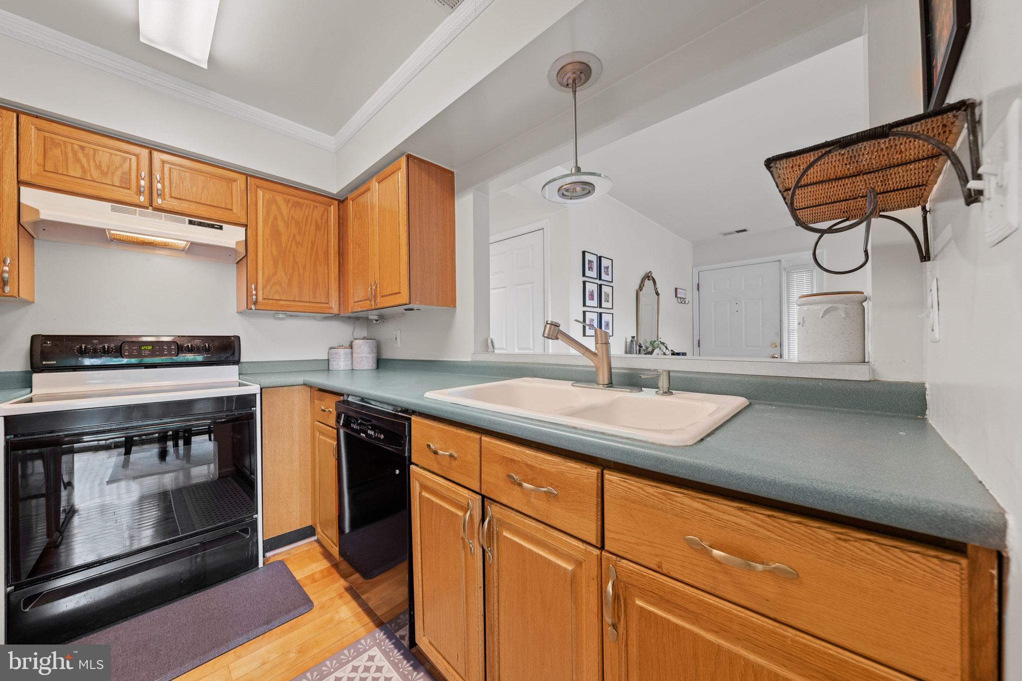 THE COVE - Residential