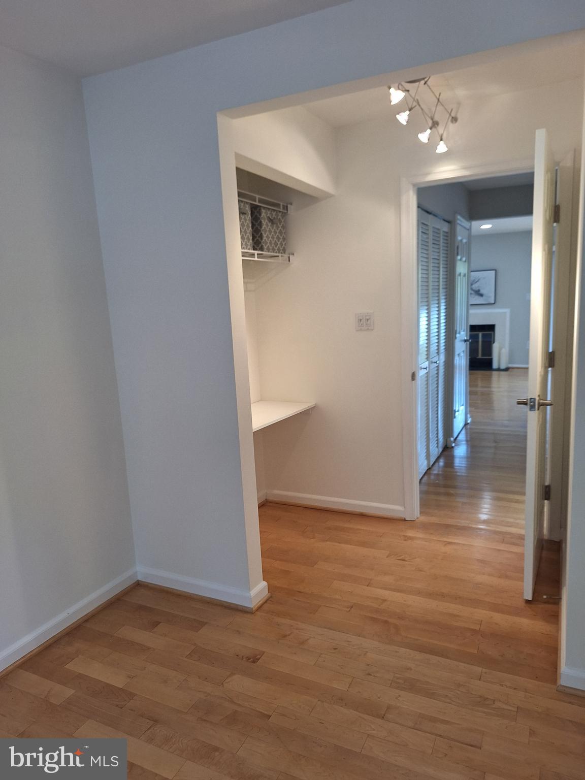 THE COVE - Residential