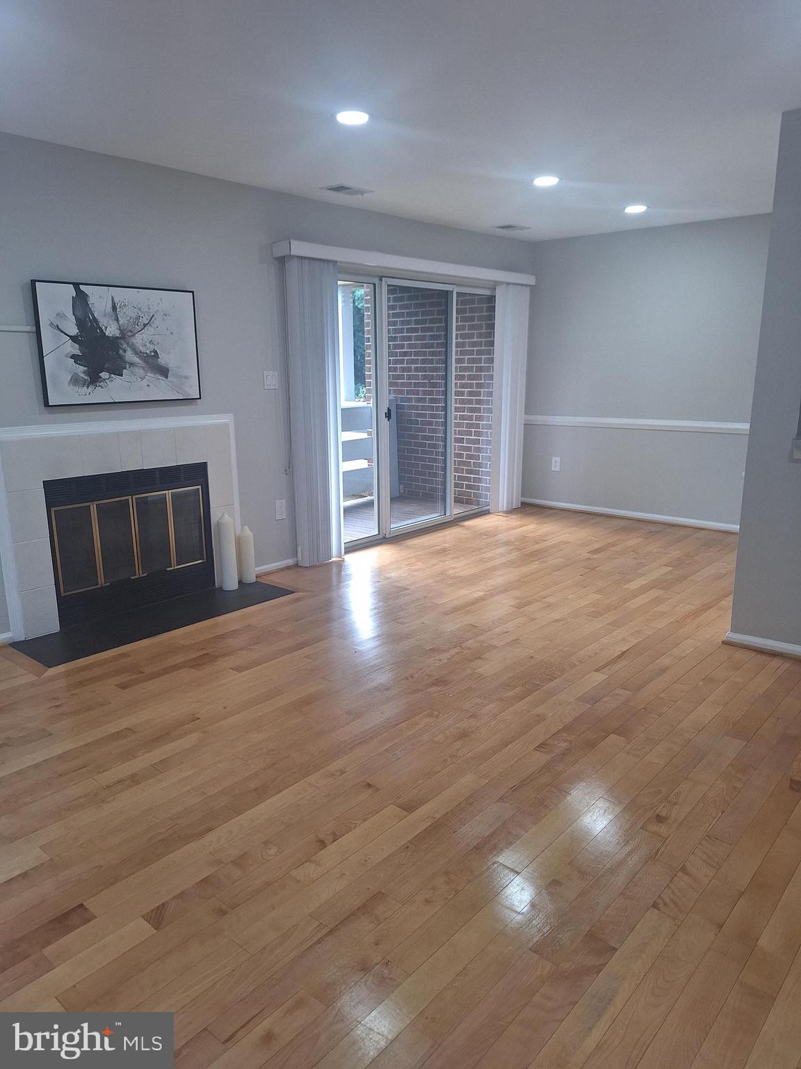 THE COVE - Residential