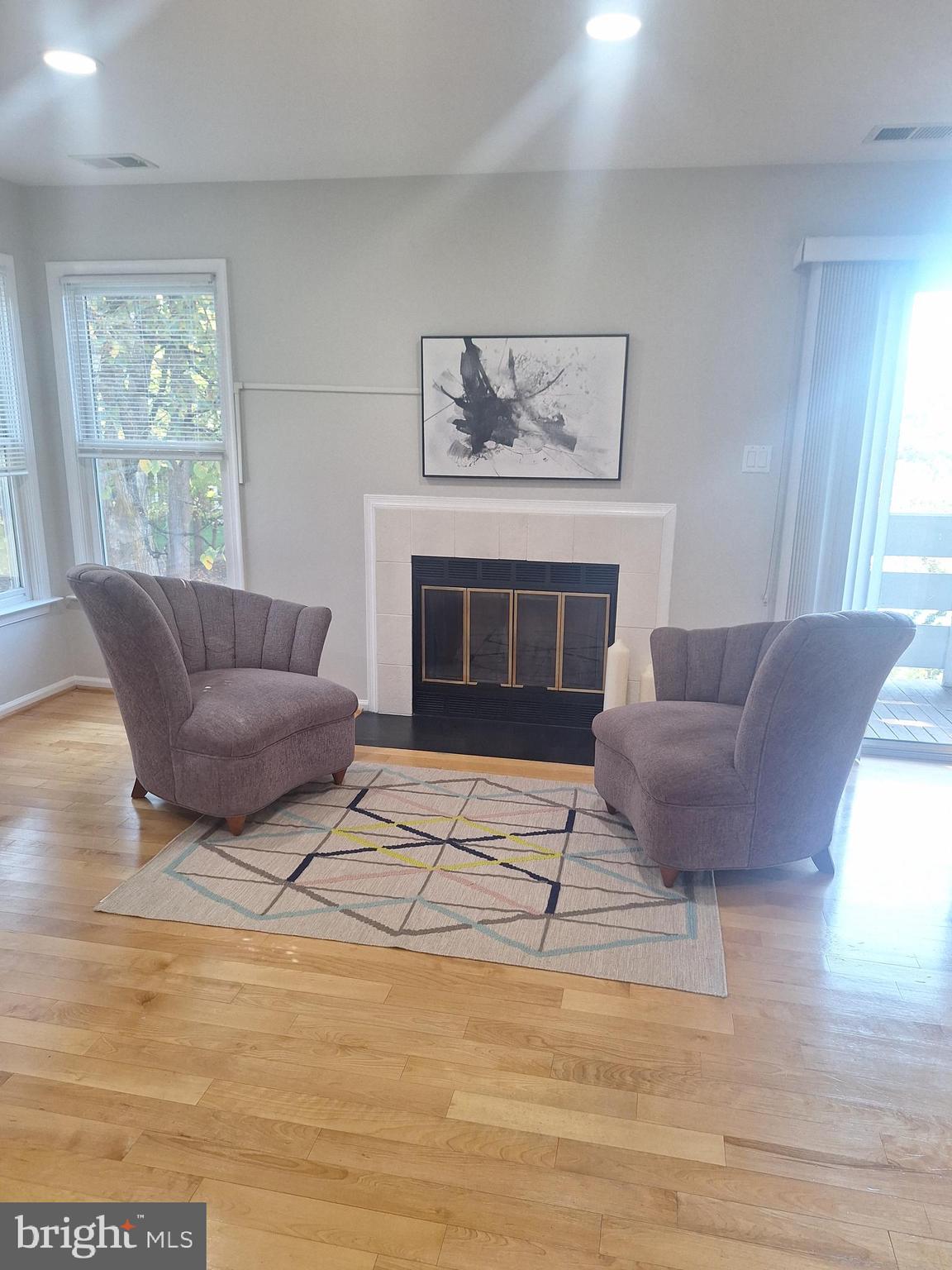 THE COVE - Residential