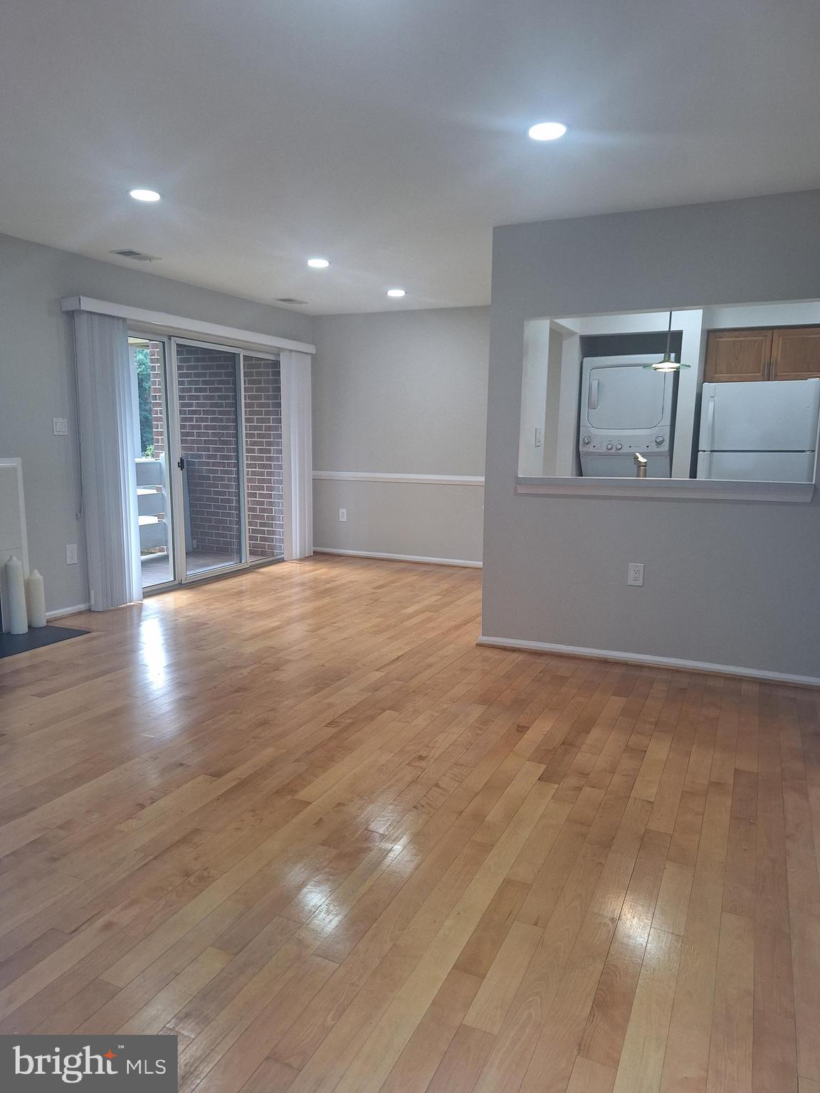 THE COVE - Residential