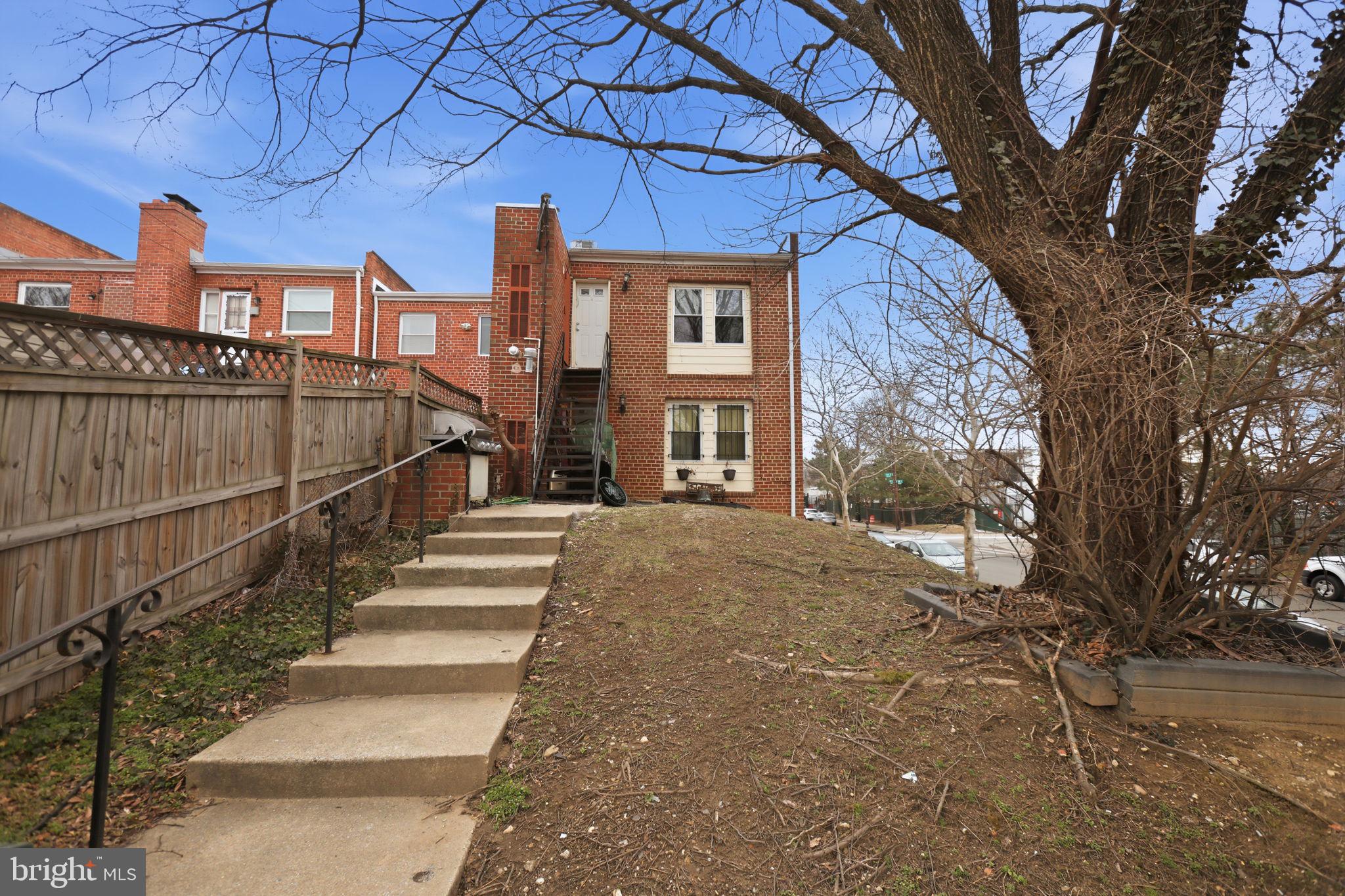 BRENTWOOD - Residential Income