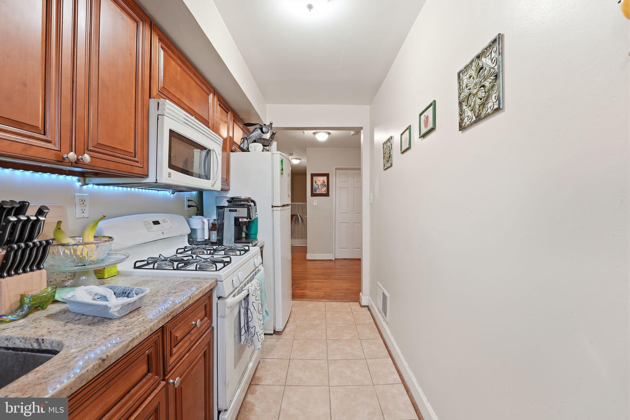 BRENTWOOD - Residential Income