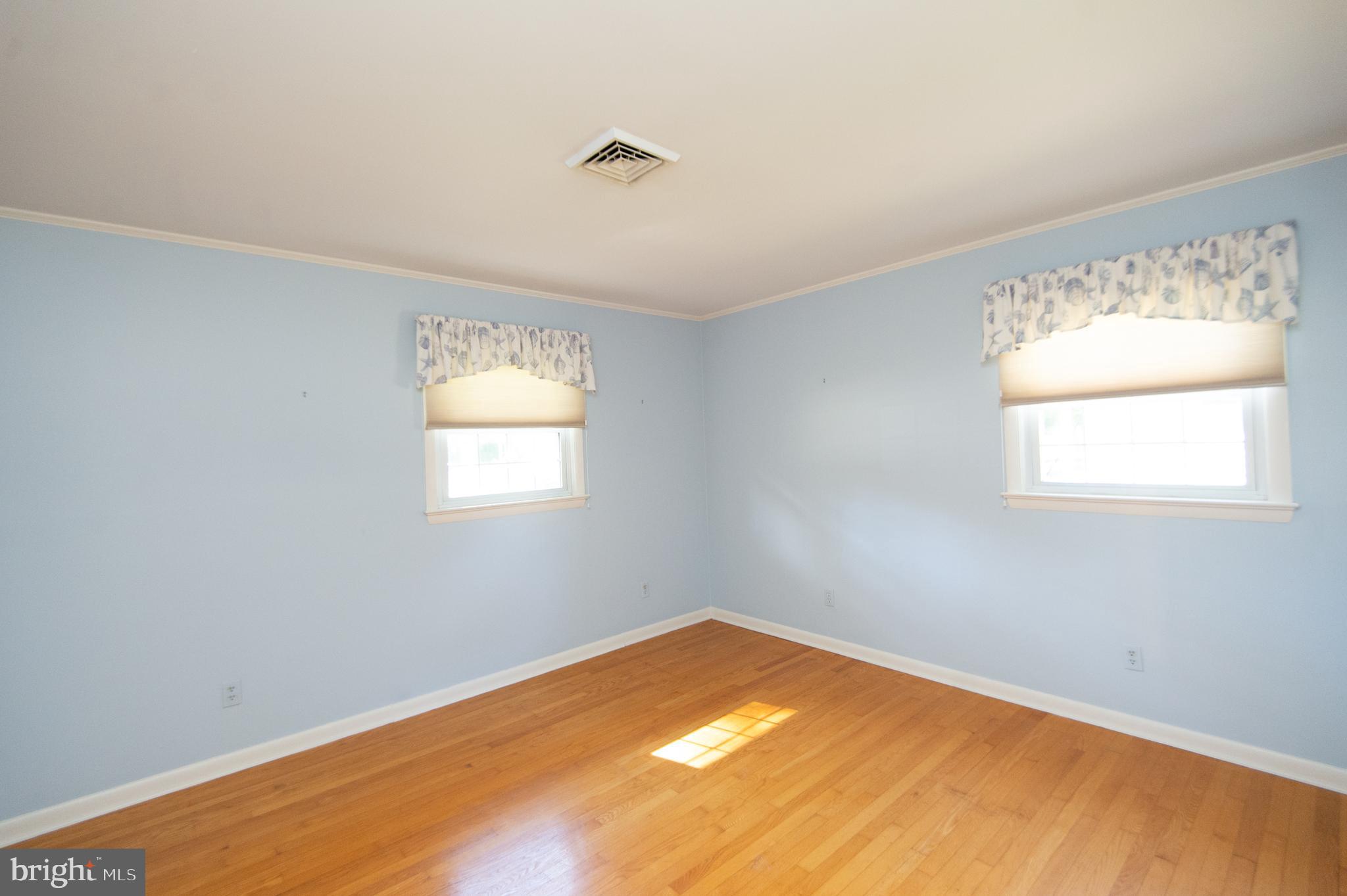 ALGONQUIN - Residential