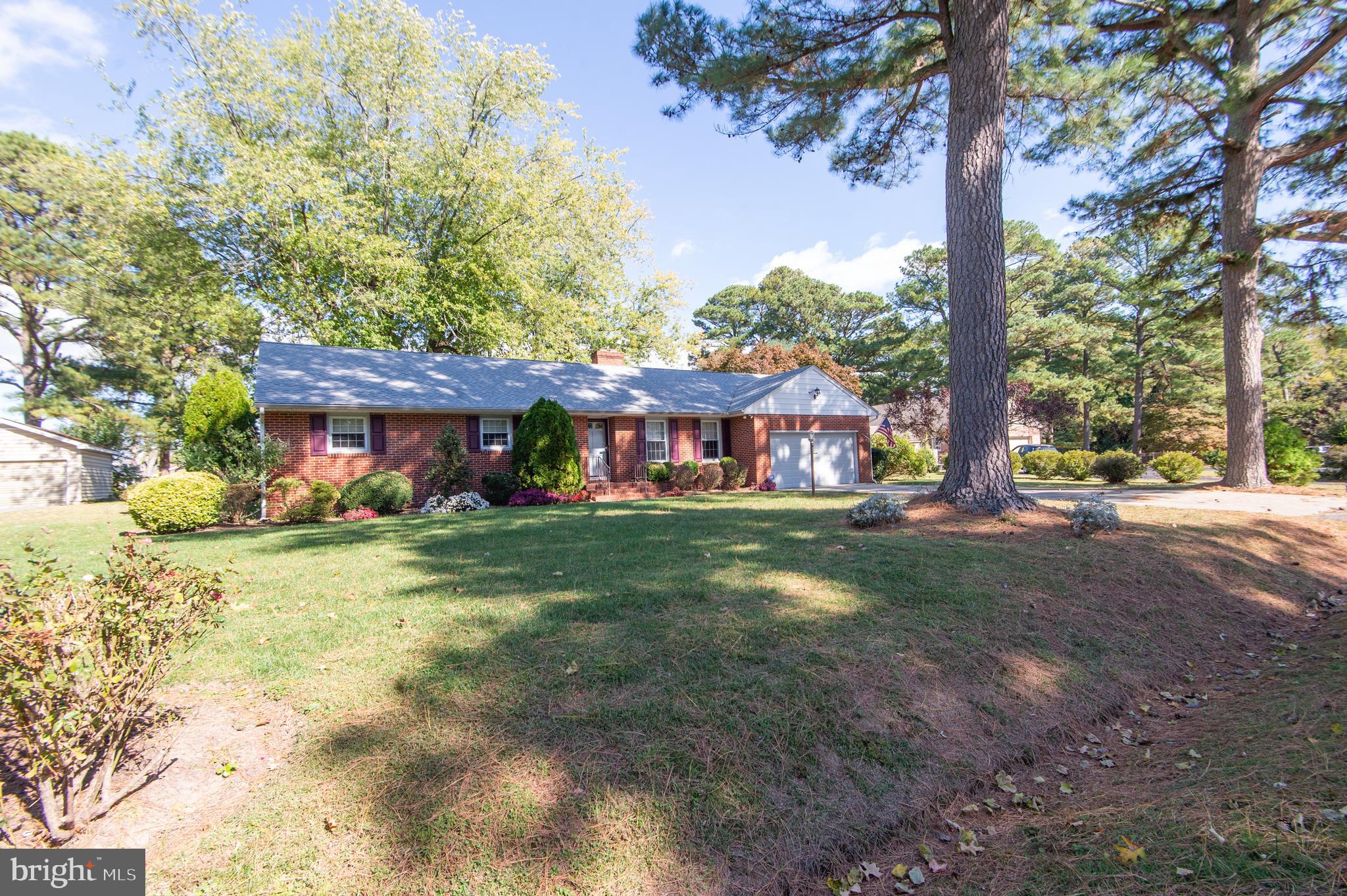 ALGONQUIN - Residential