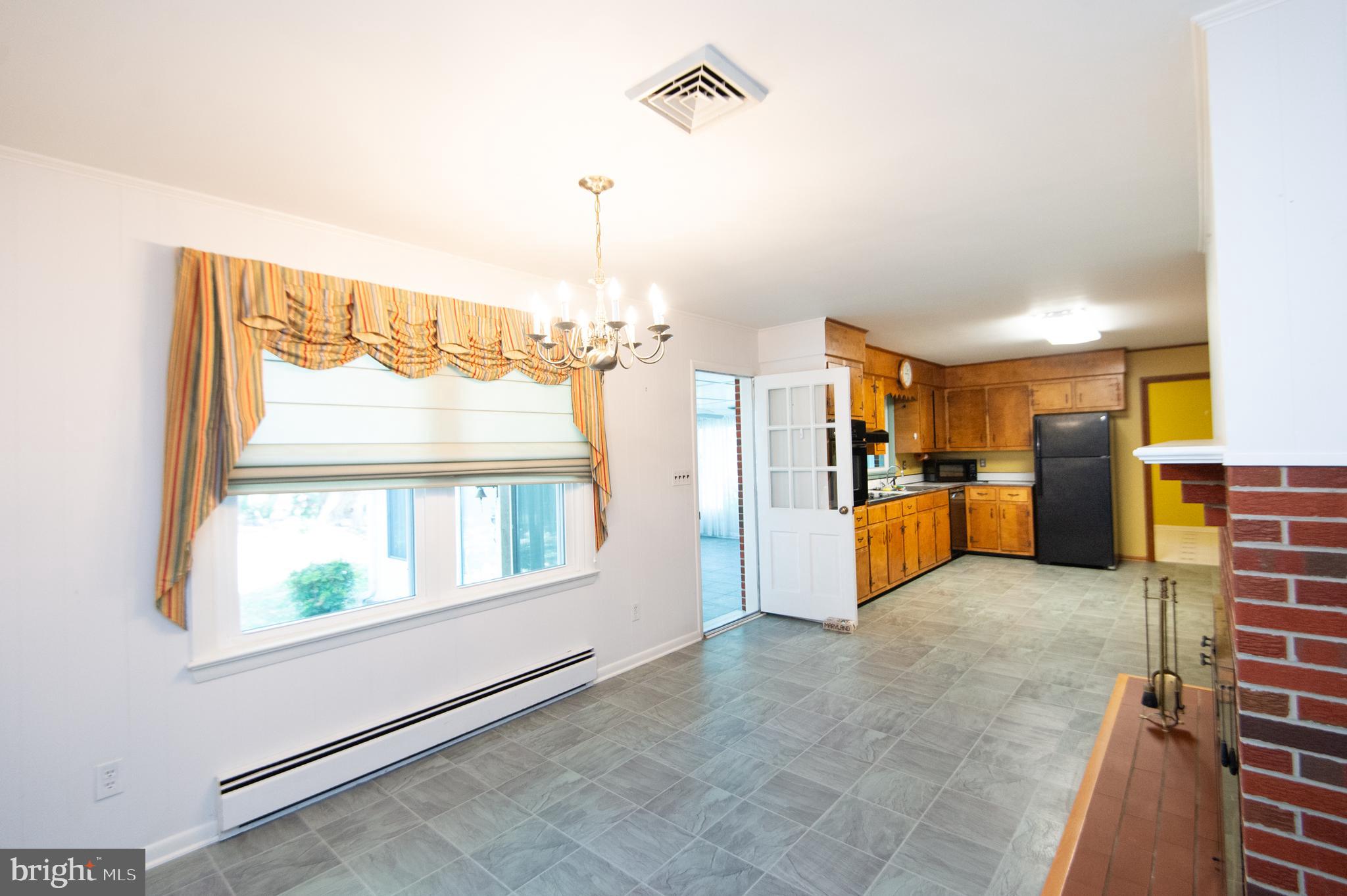 ALGONQUIN - Residential