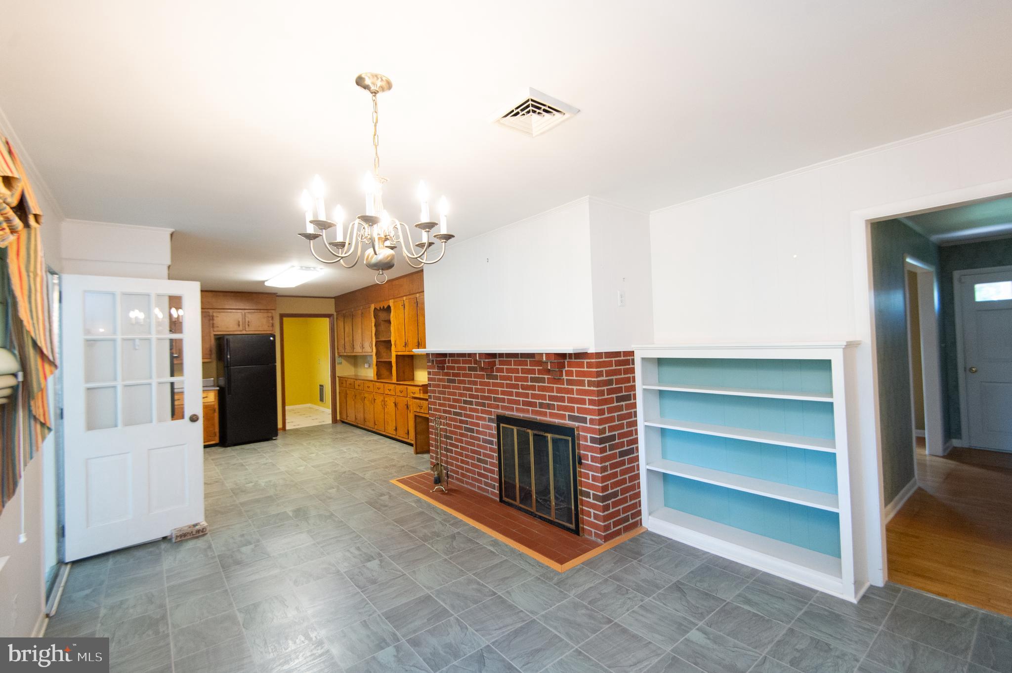 ALGONQUIN - Residential