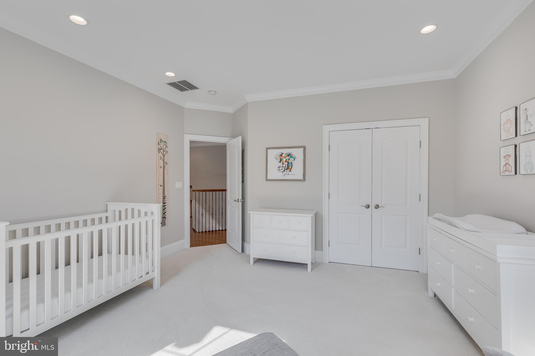 HANSBOROUGH - Residential