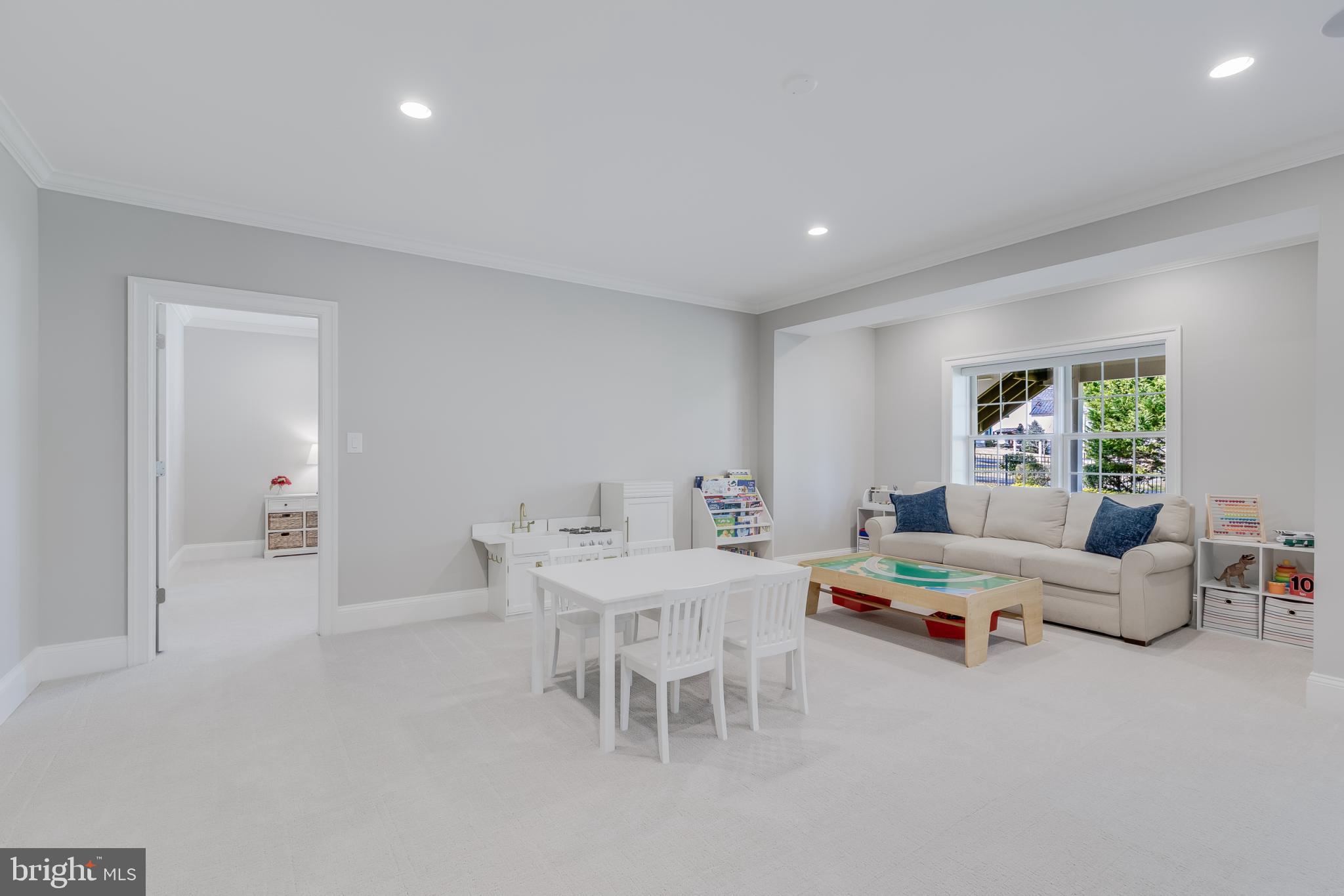 HANSBOROUGH - Residential