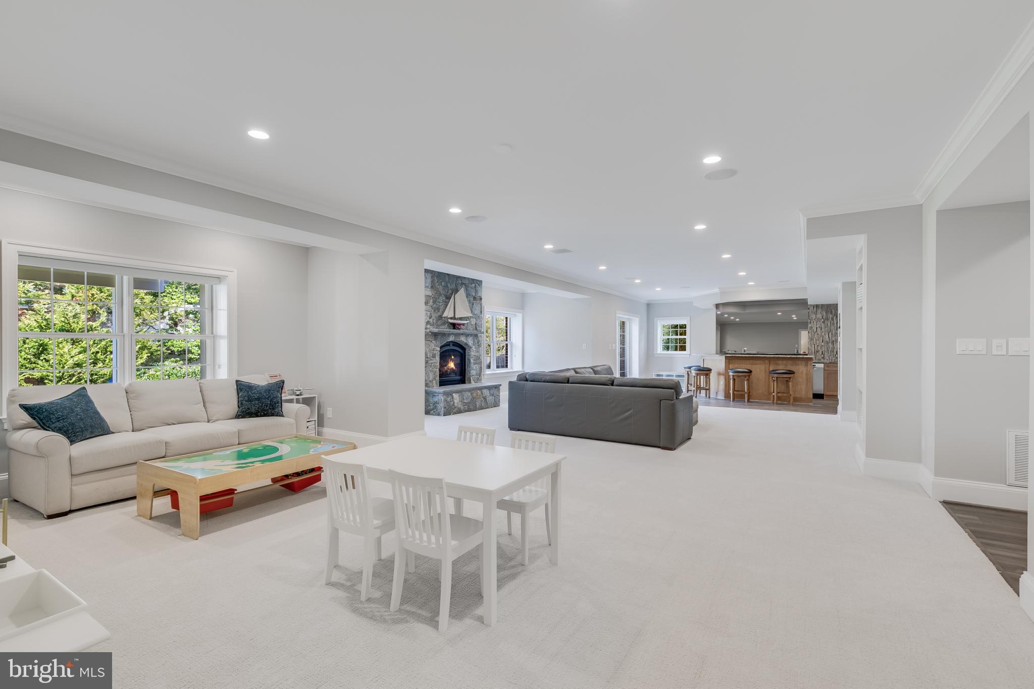 HANSBOROUGH - Residential