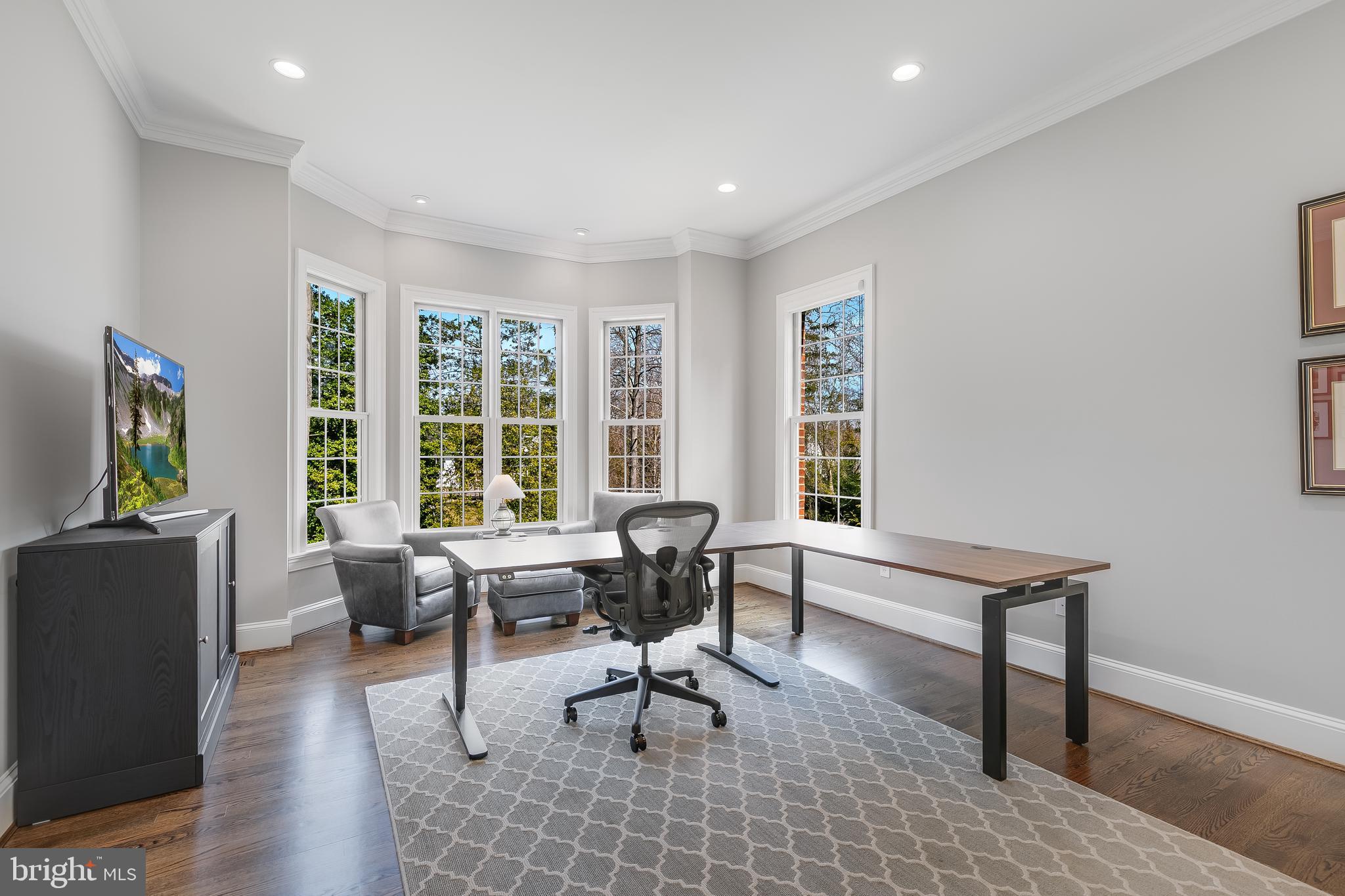 HANSBOROUGH - Residential