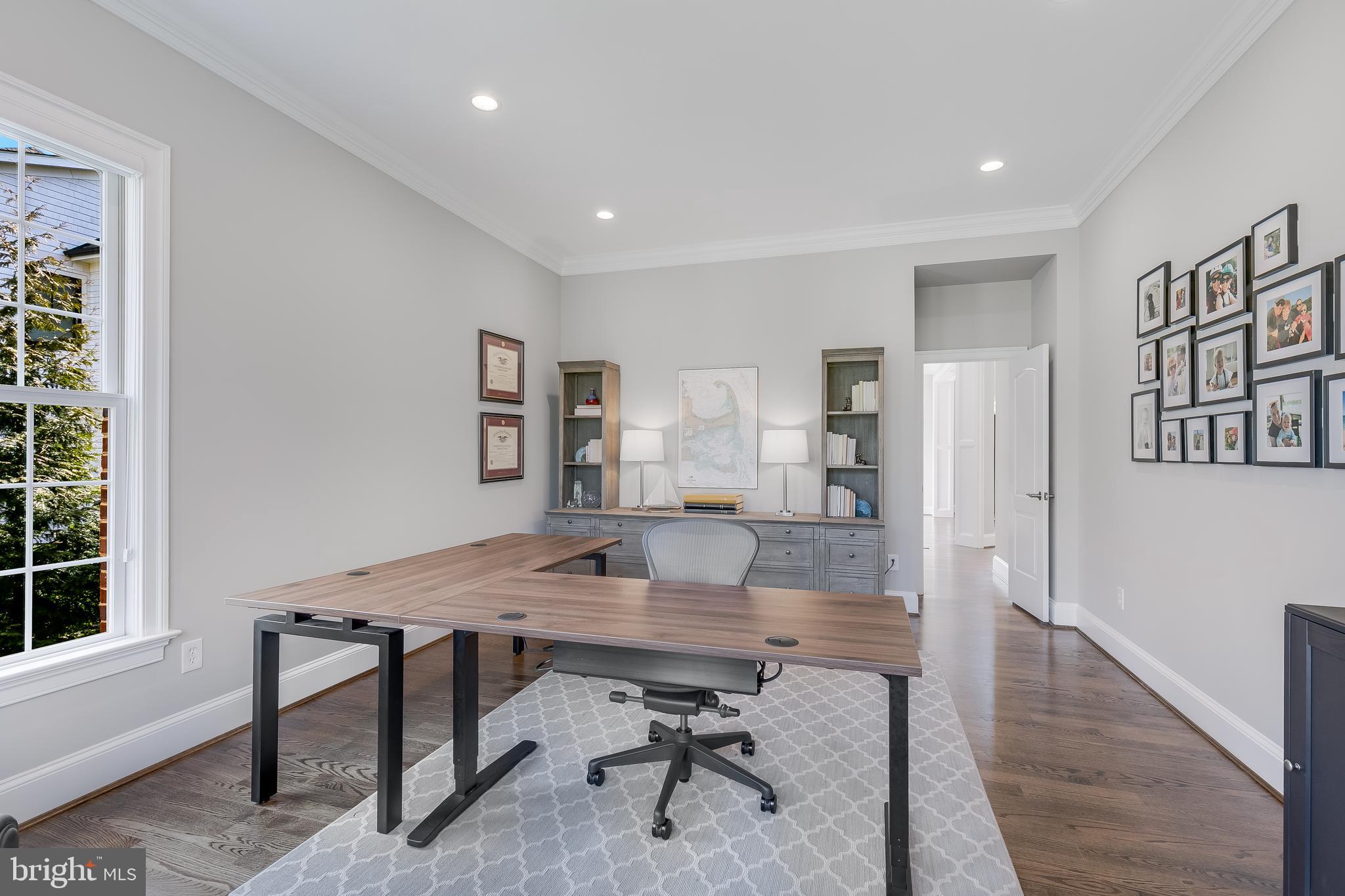 HANSBOROUGH - Residential