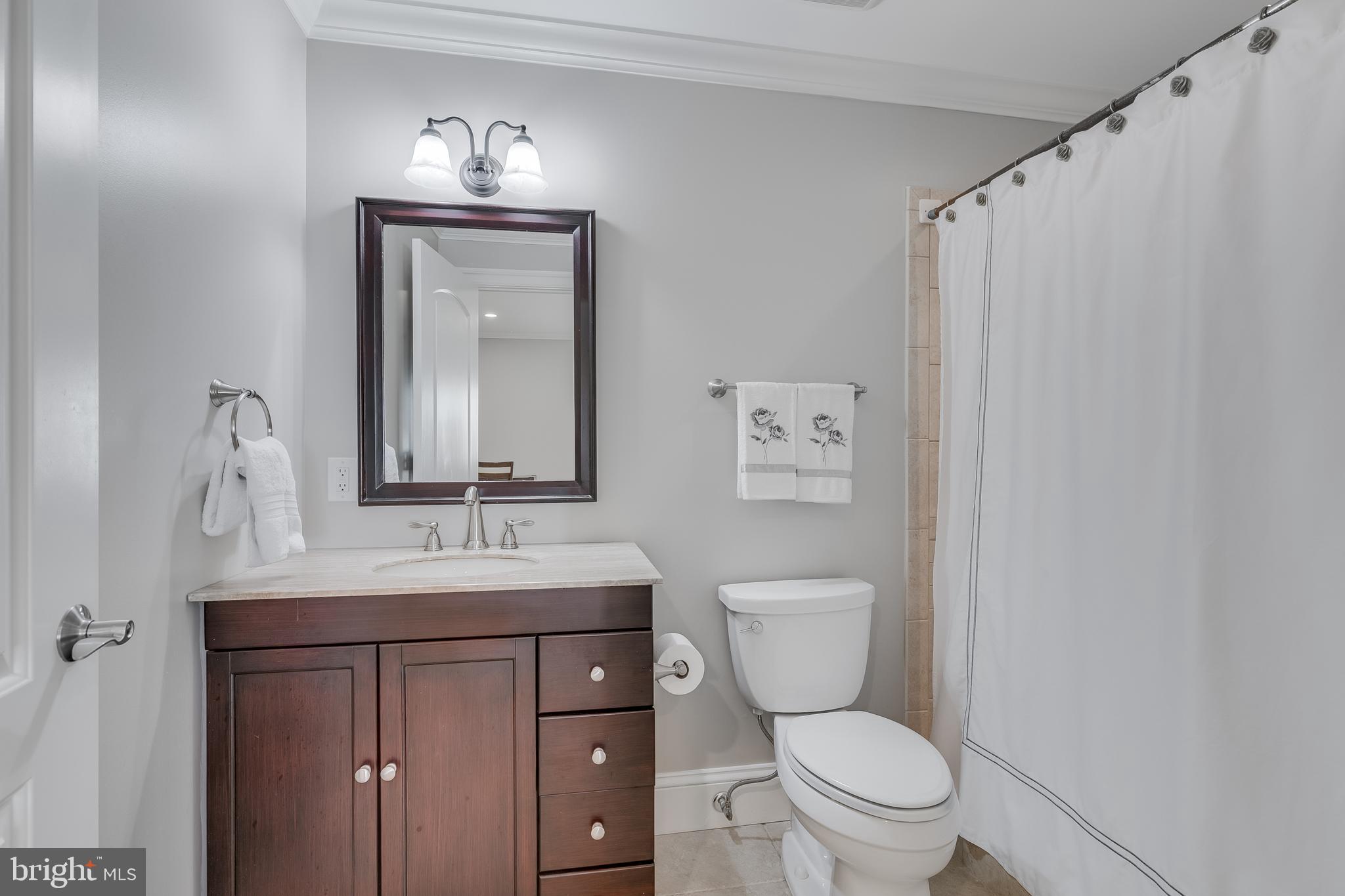 HANSBOROUGH - Residential