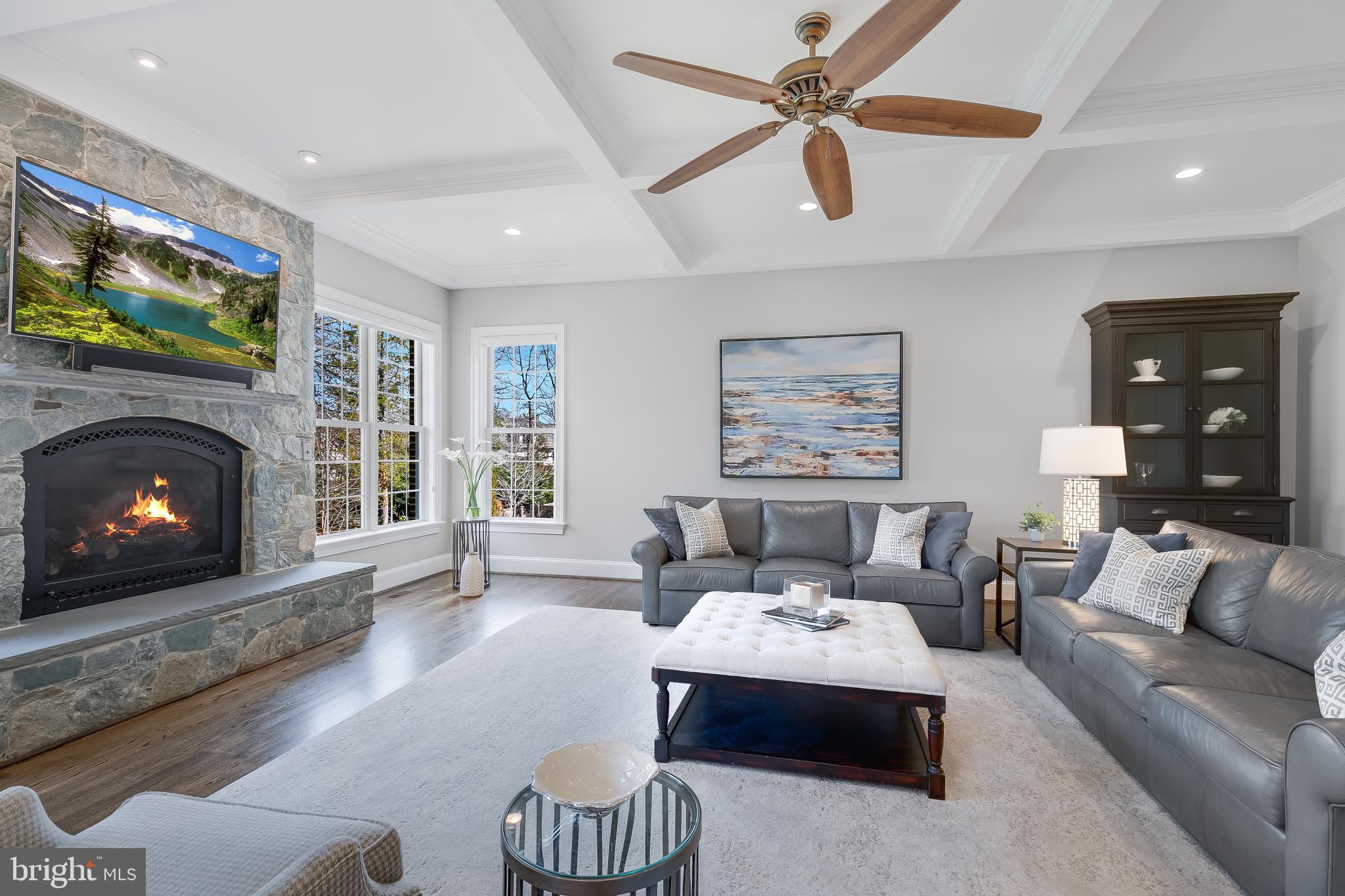 HANSBOROUGH - Residential