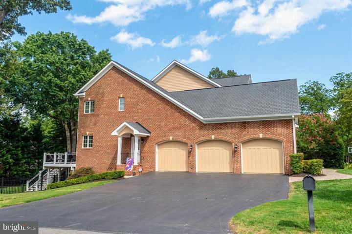 HANSBOROUGH - Residential