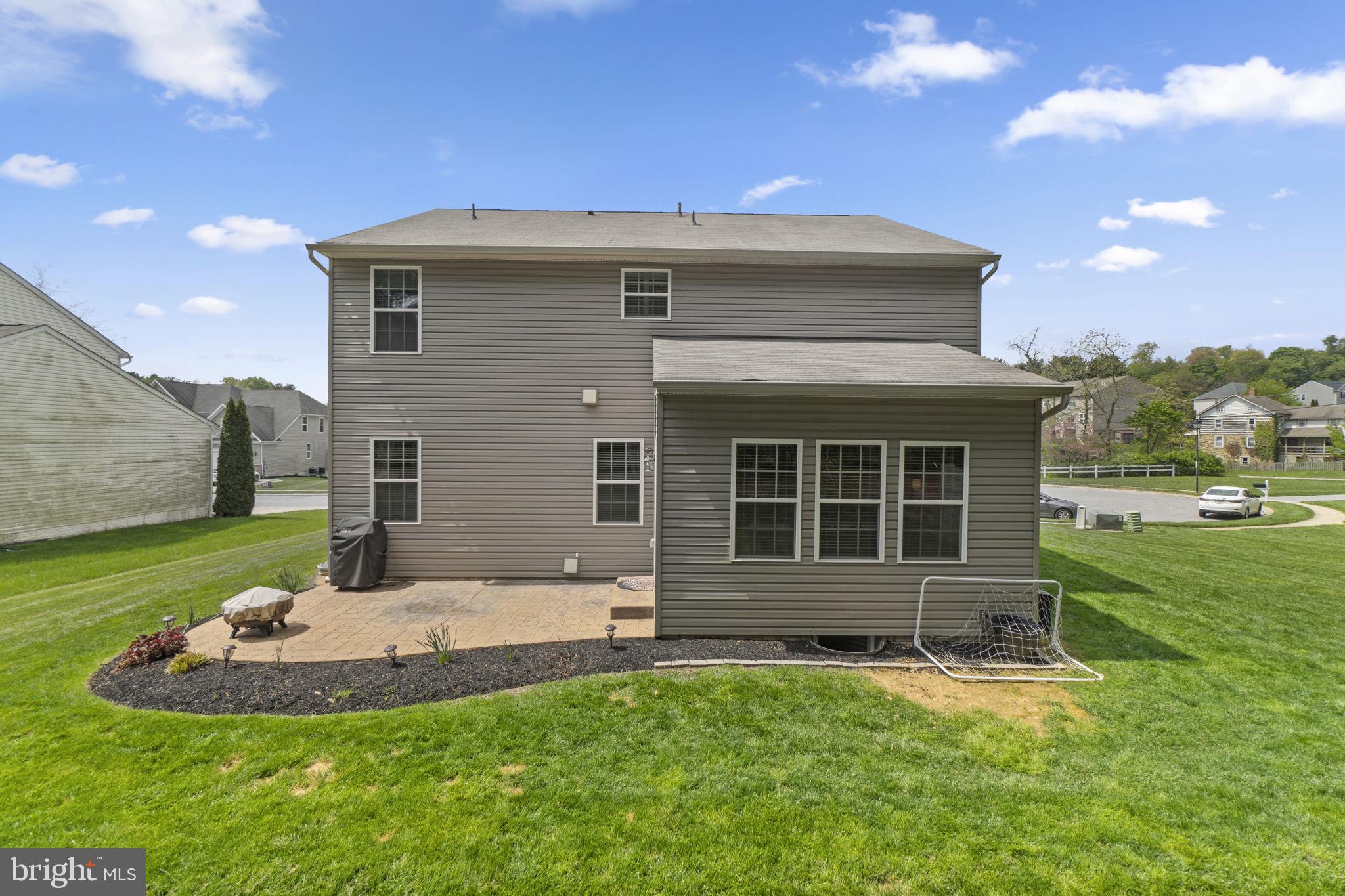 RUSSETT FARMS - Residential