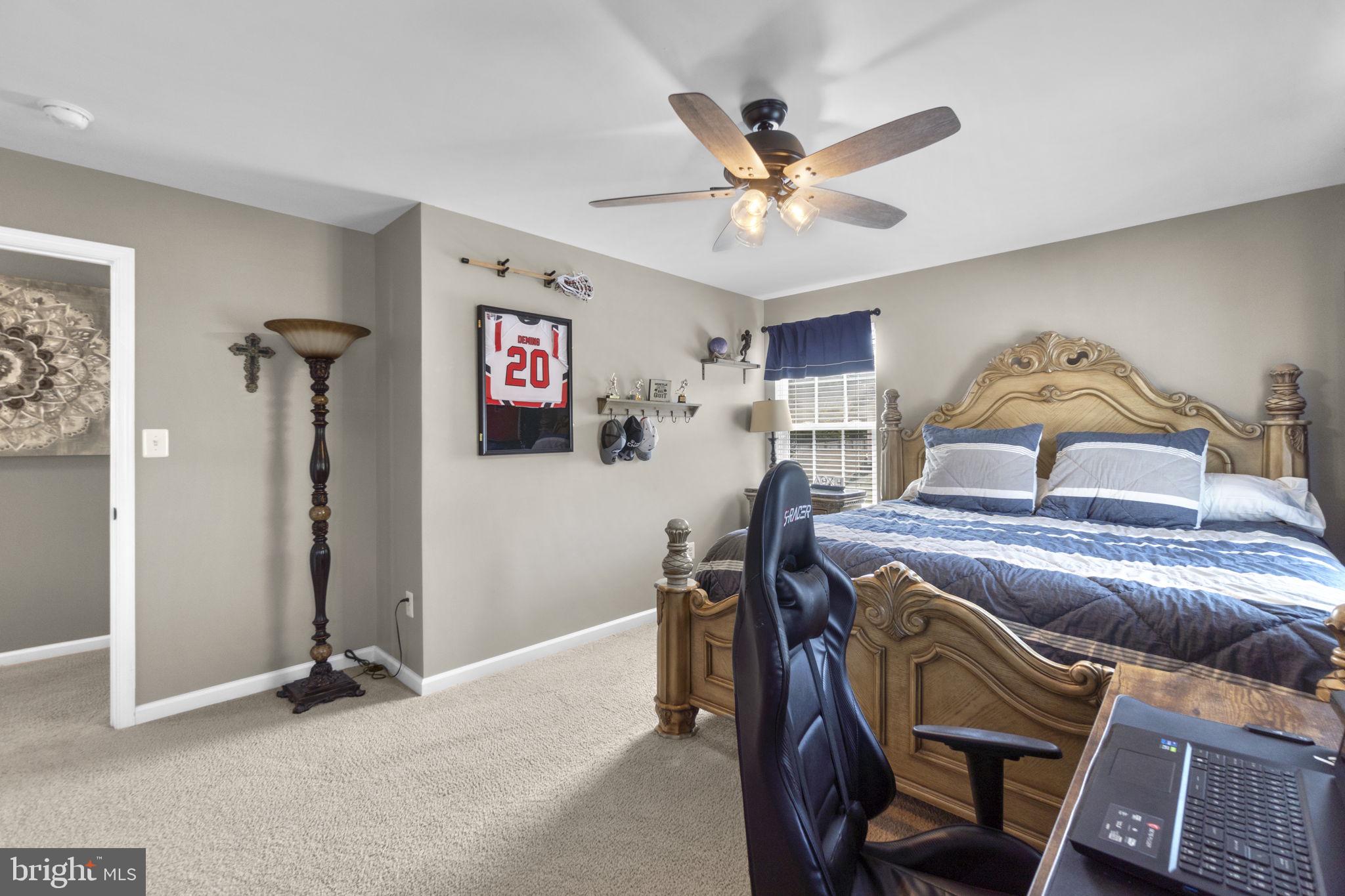 RUSSETT FARMS - Residential