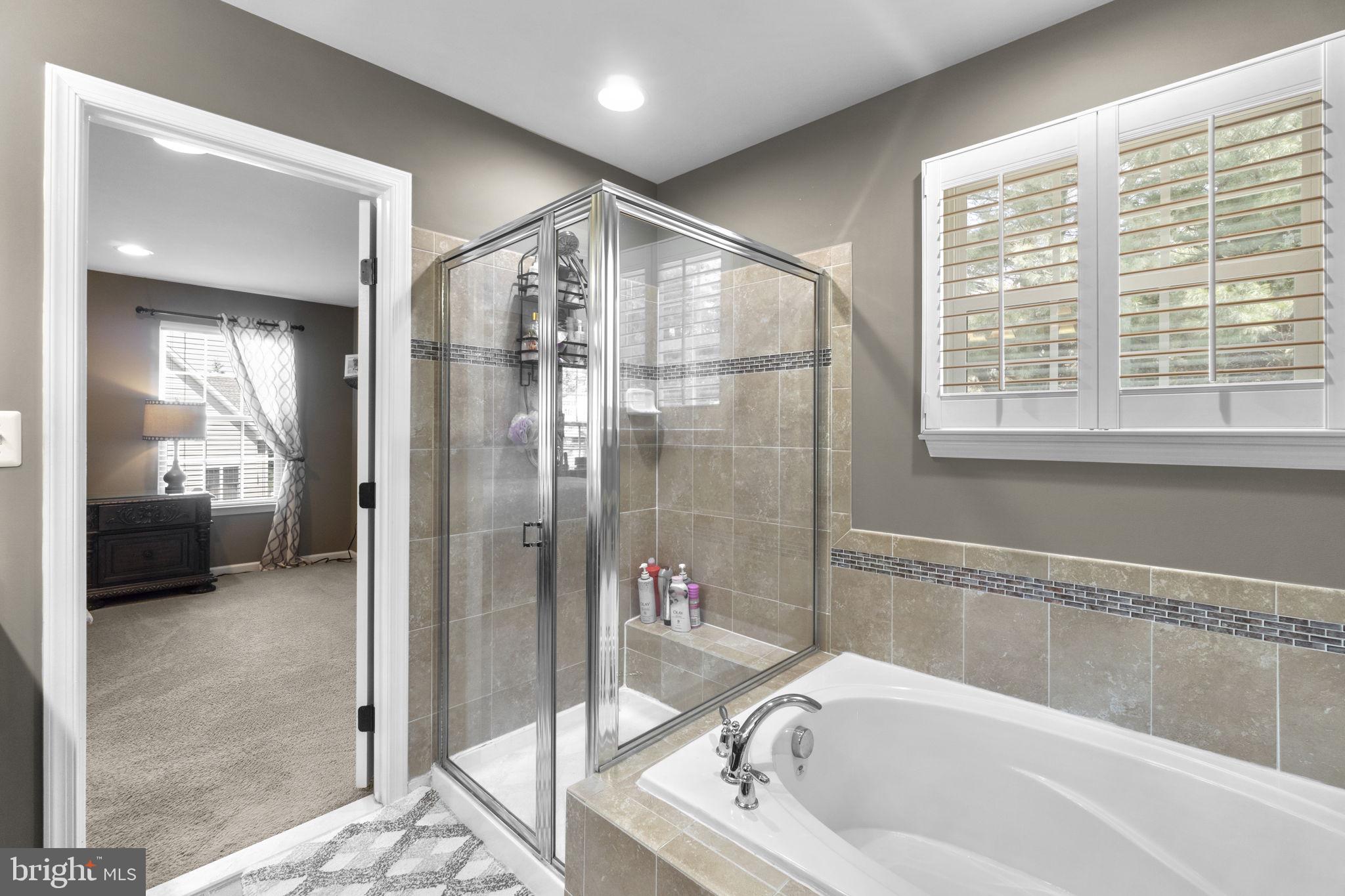 RUSSETT FARMS - Residential