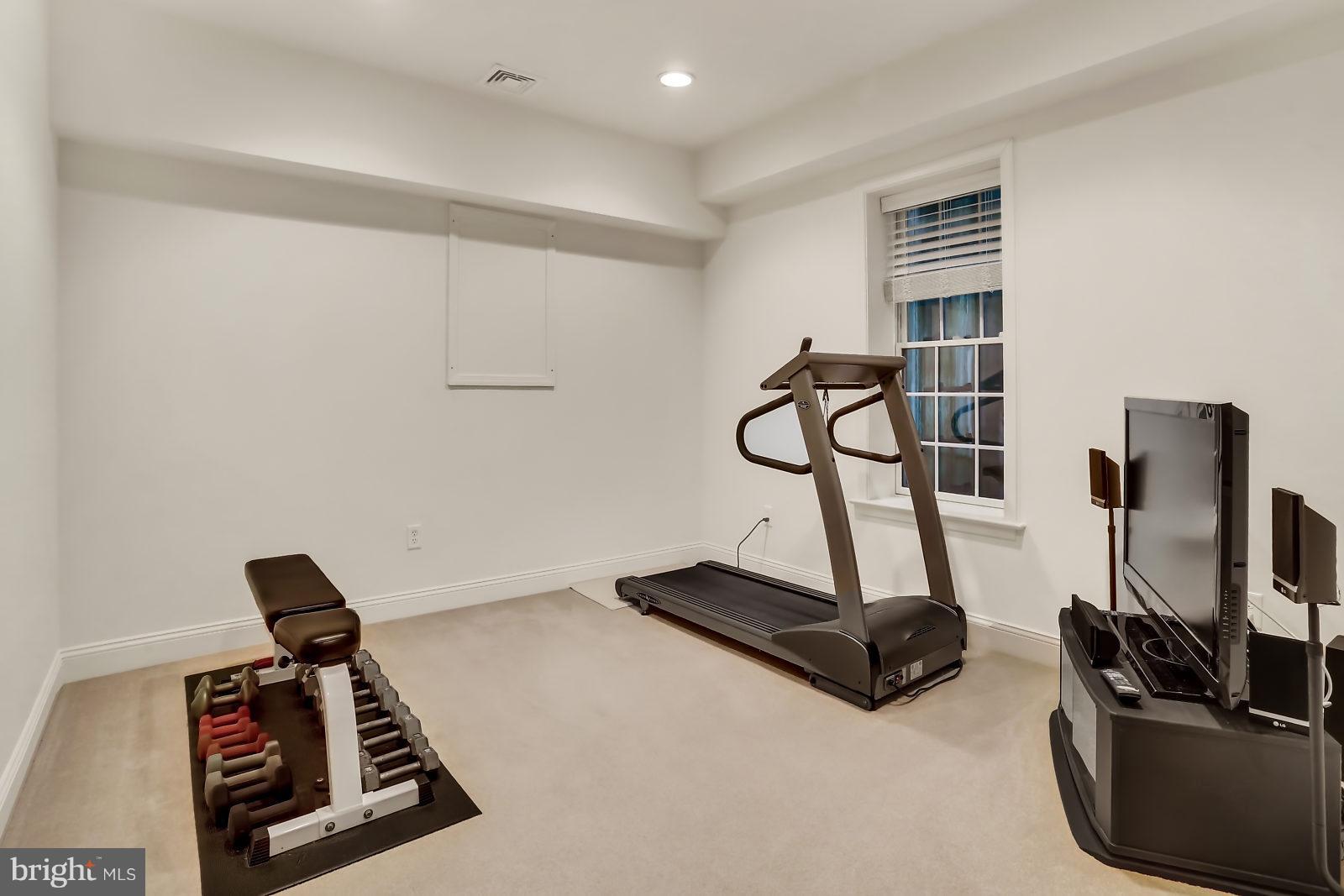 VERSANT AT PINEHURST - Residential
