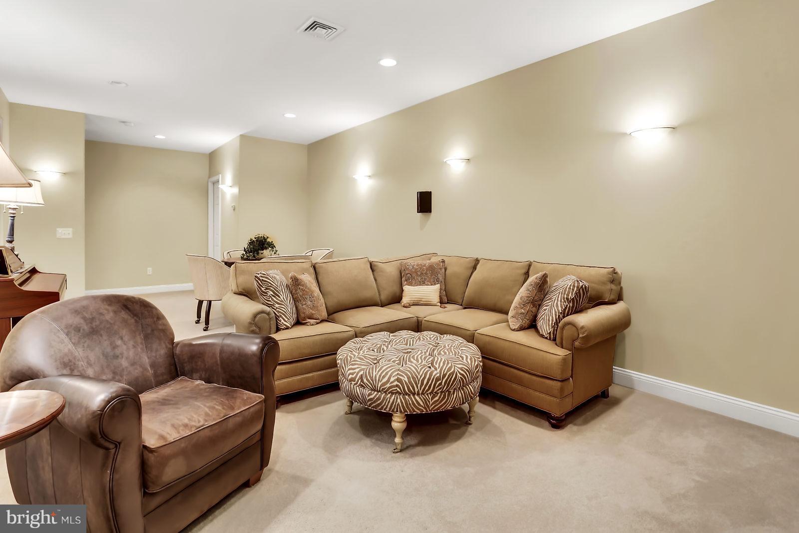 VERSANT AT PINEHURST - Residential