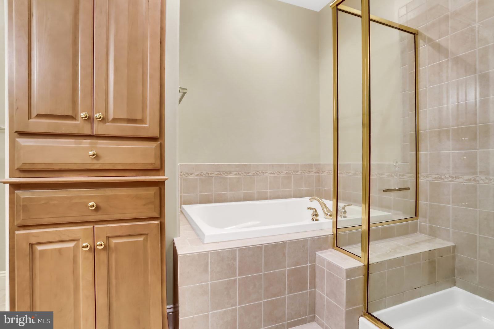 VERSANT AT PINEHURST - Residential