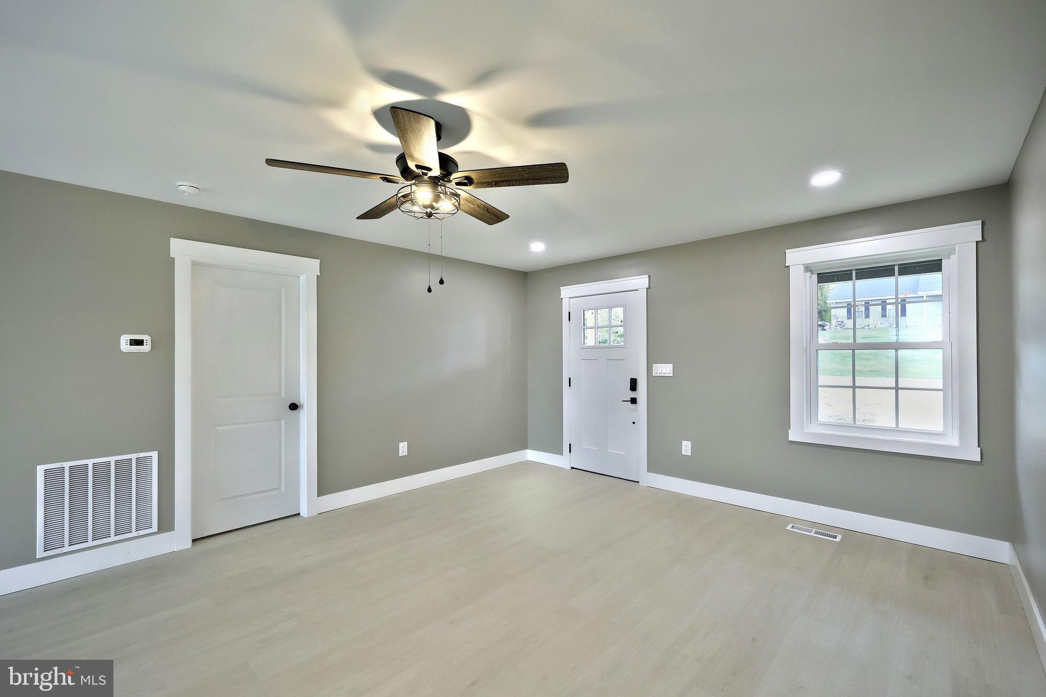 FAIRFIELD / CARROLL VALLEY - Residential