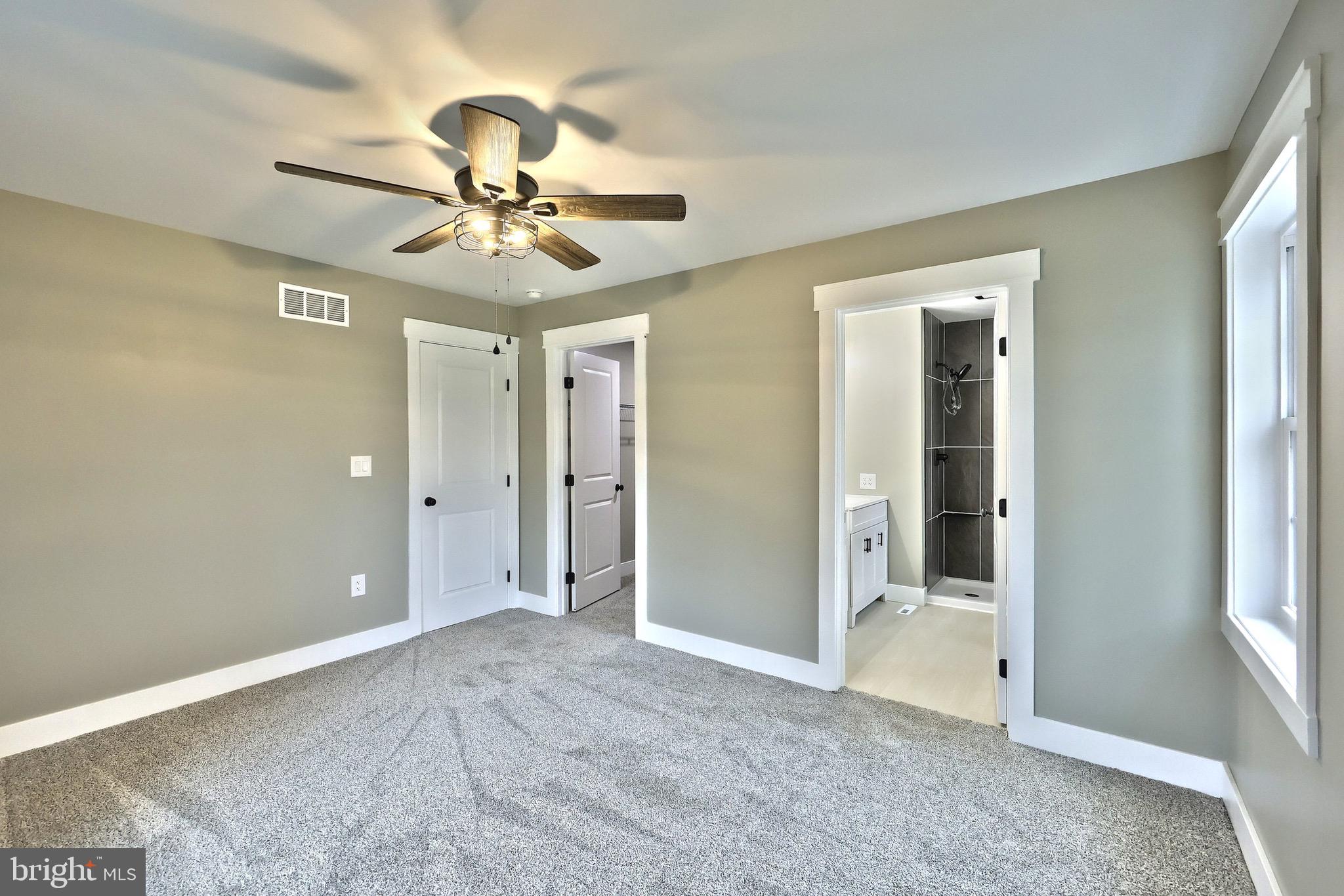 FAIRFIELD / CARROLL VALLEY - Residential