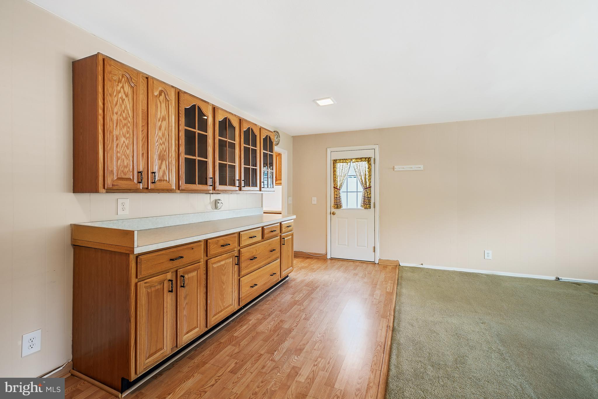 LEISURE WORLD - Residential