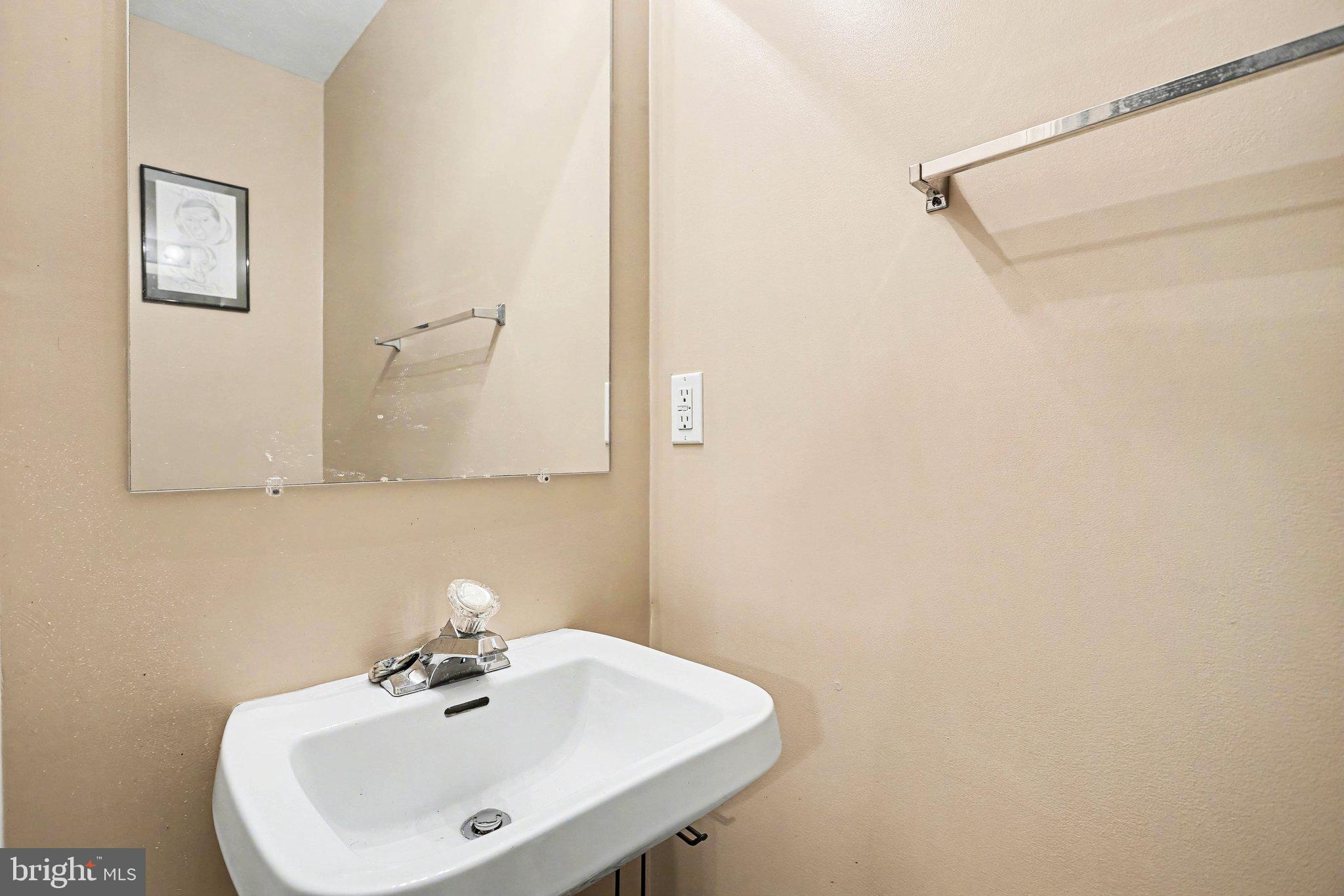 PRESIDENTIAL HEIGHTS - Residential