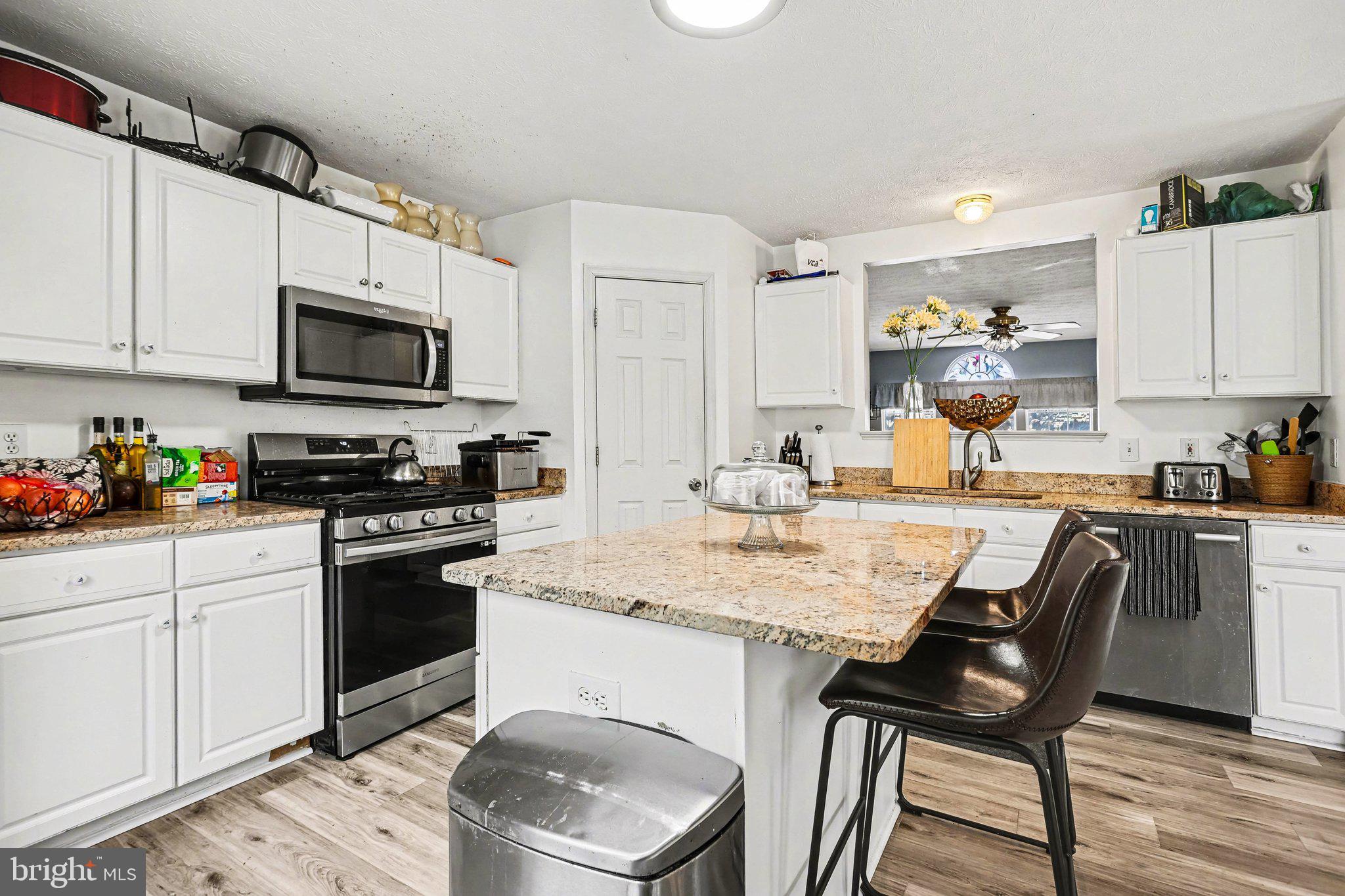 PRESIDENTIAL HEIGHTS - Residential