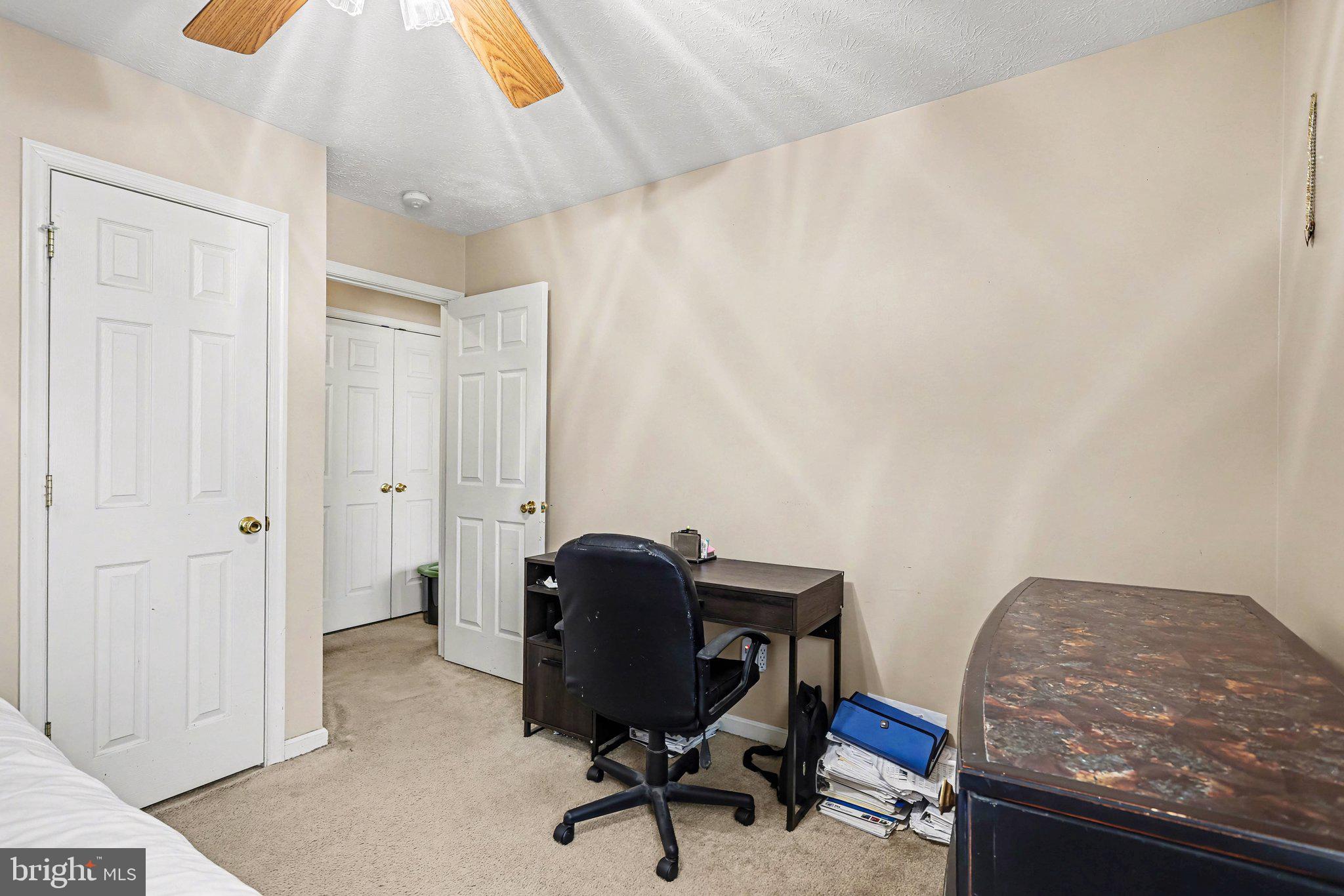 PRESIDENTIAL HEIGHTS - Residential