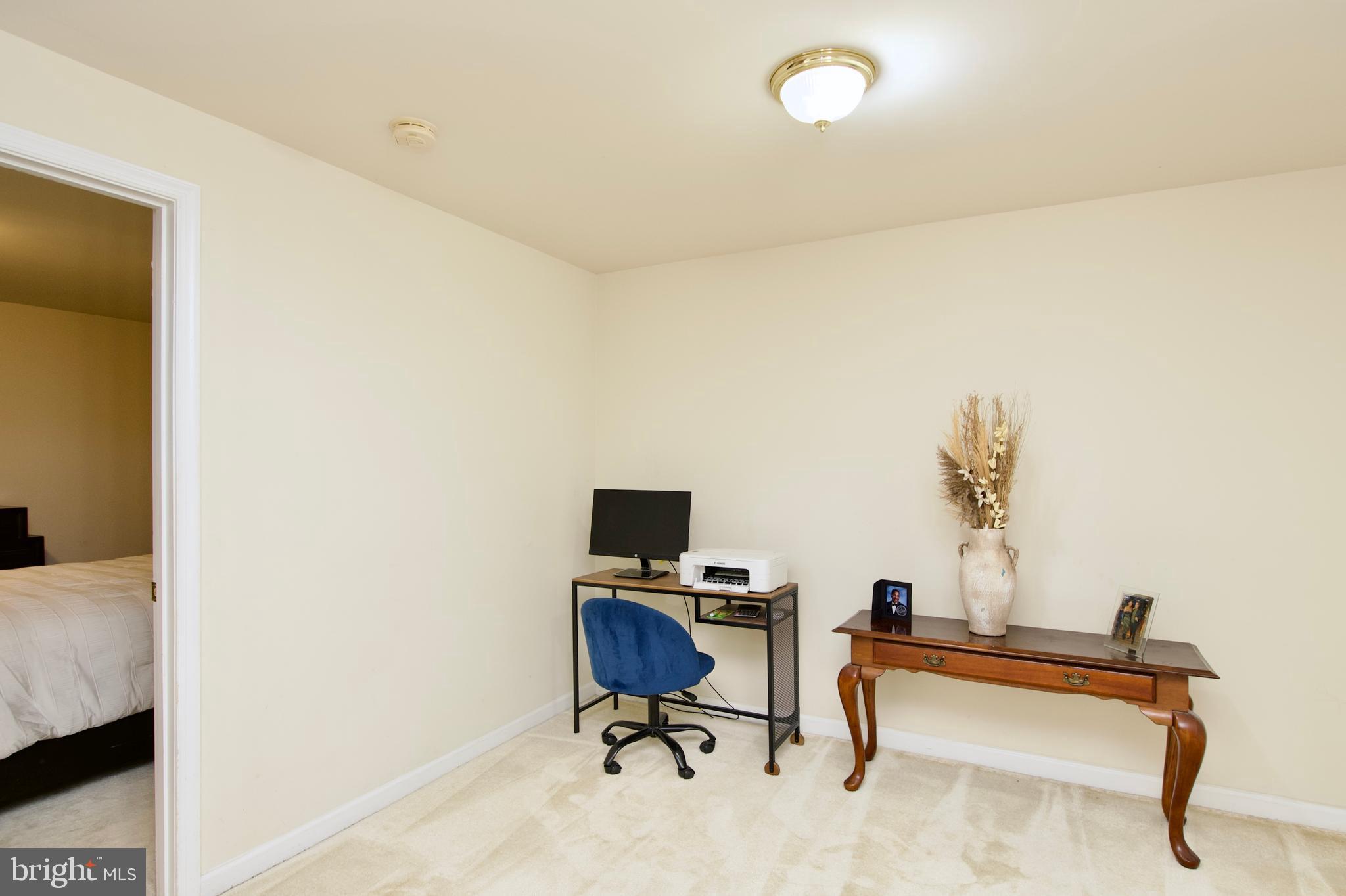 SUN VALLEY ESTATES - Residential