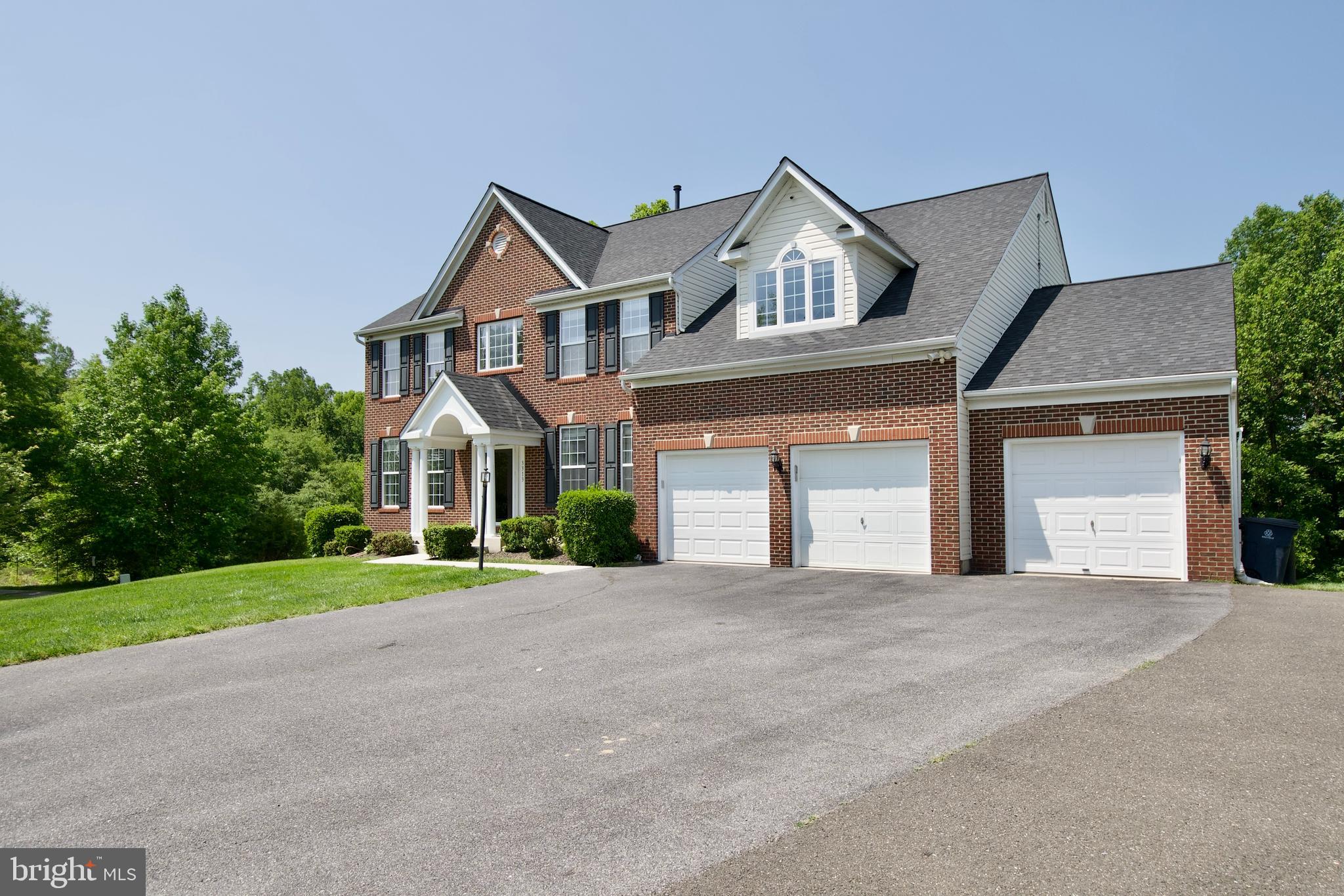 SUN VALLEY ESTATES - Residential