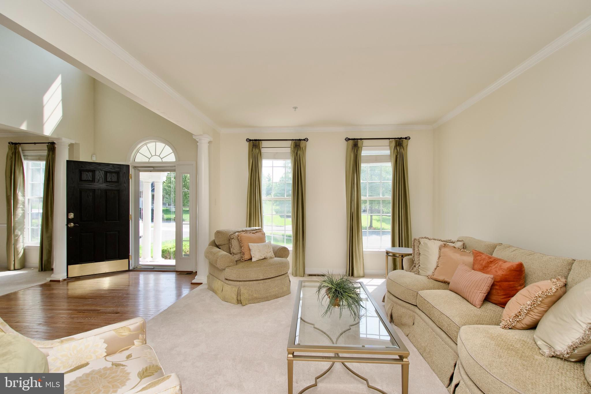 SUN VALLEY ESTATES - Residential