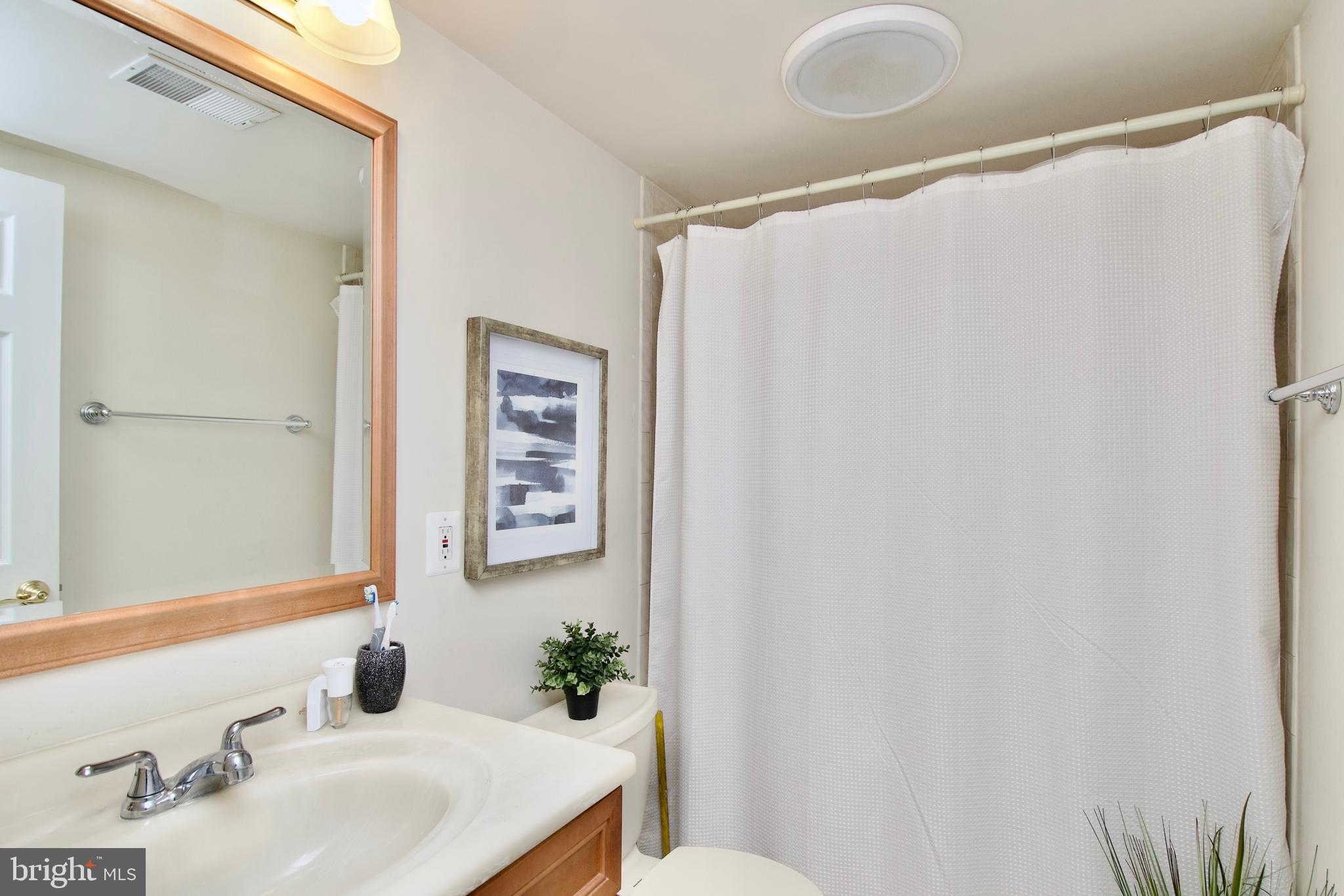 SUN VALLEY ESTATES - Residential