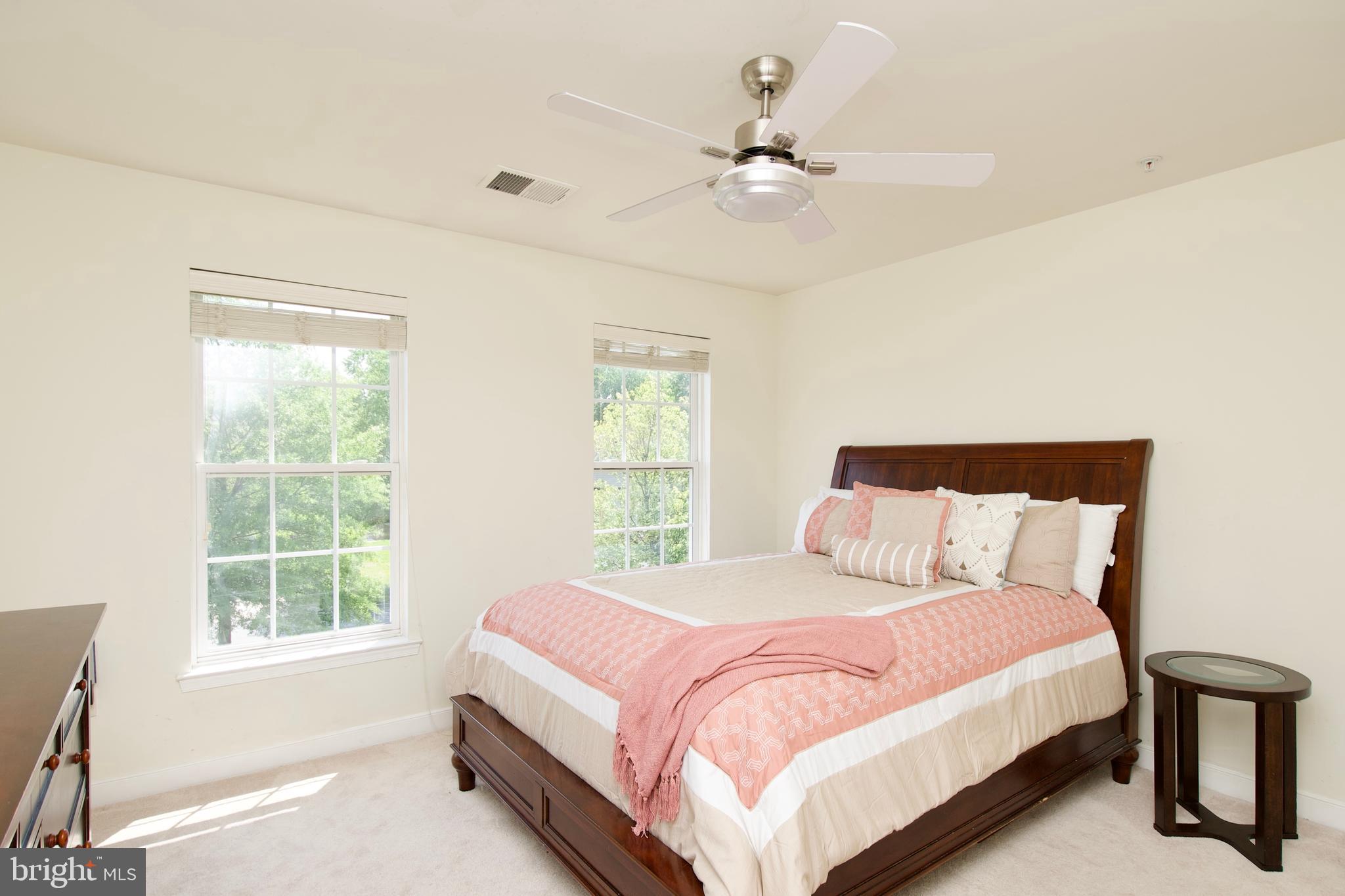 SUN VALLEY ESTATES - Residential