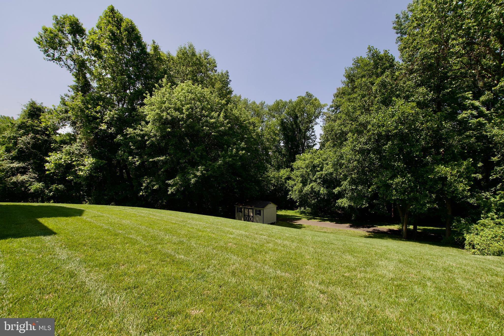 SUN VALLEY ESTATES - Residential