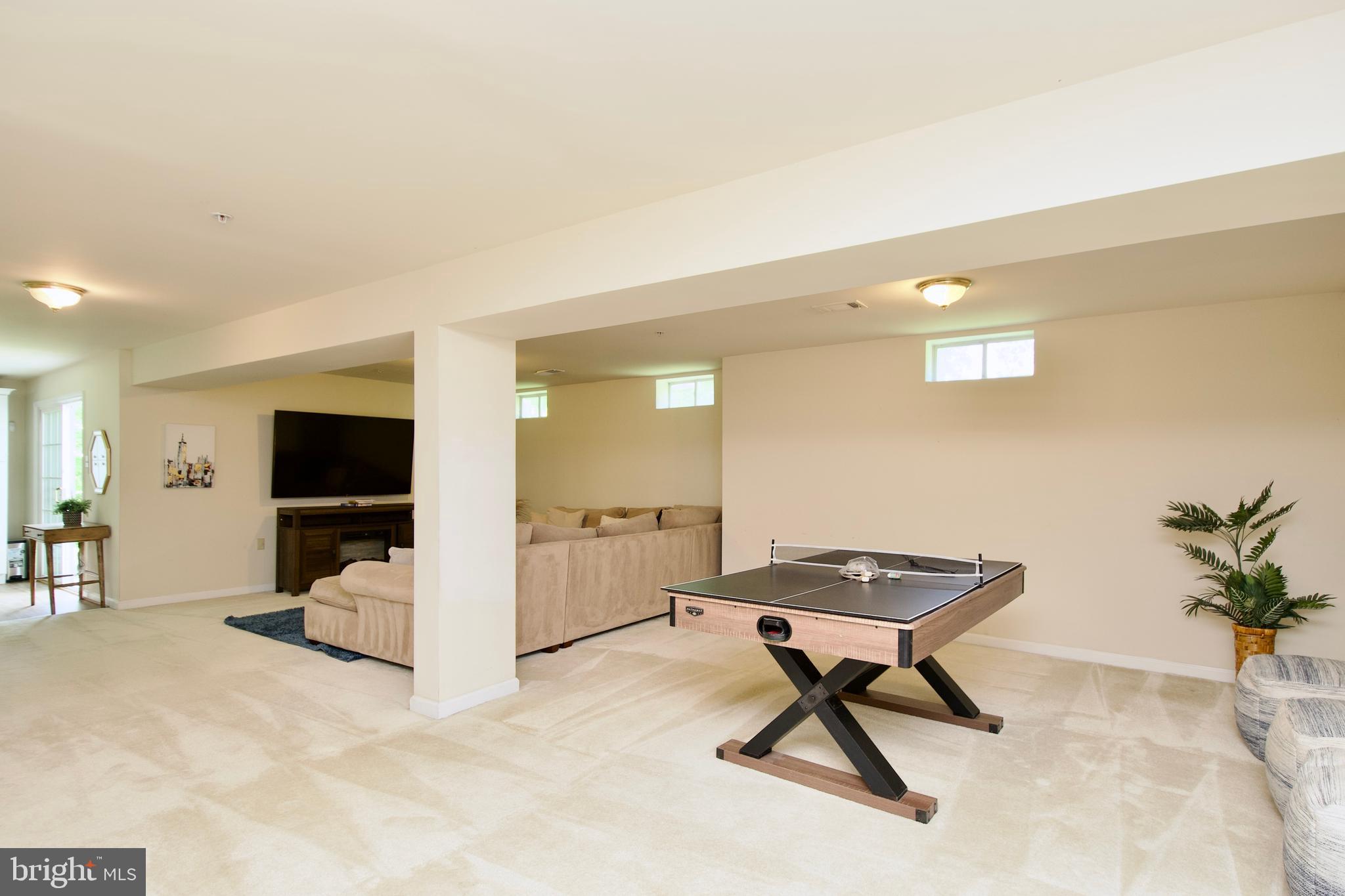 SUN VALLEY ESTATES - Residential