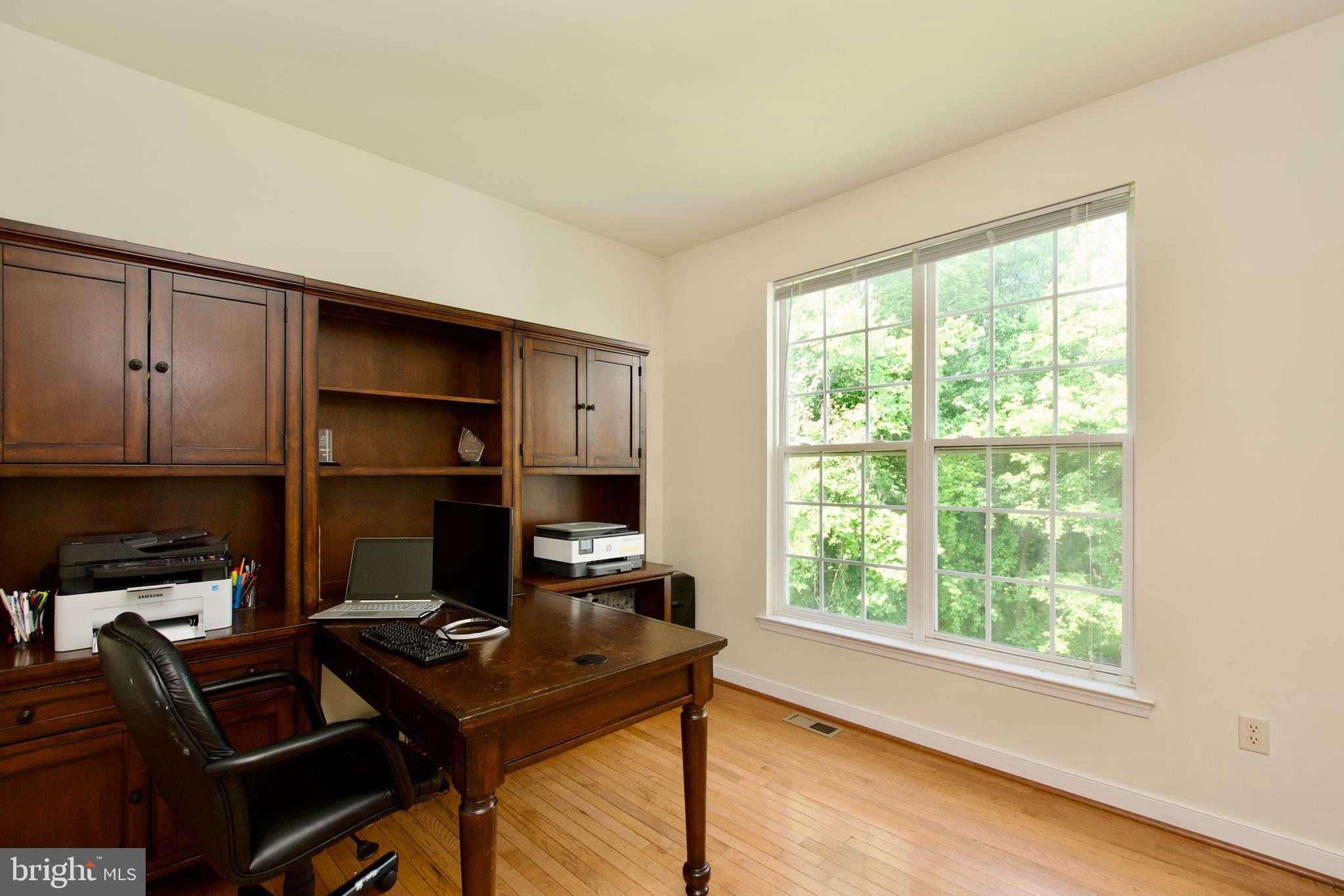 SUN VALLEY ESTATES - Residential