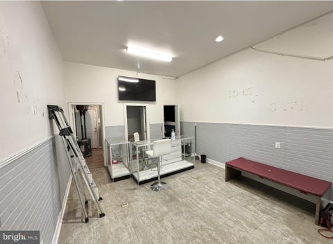 Photo of 5425 Georgia Avenue NW, WASHINGTON, DC 20011 (MLS # DCDC2285280)