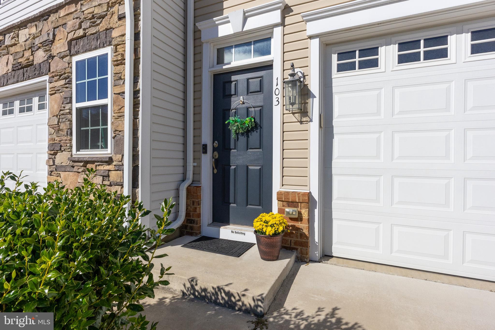 103 THRESHER LANE 43