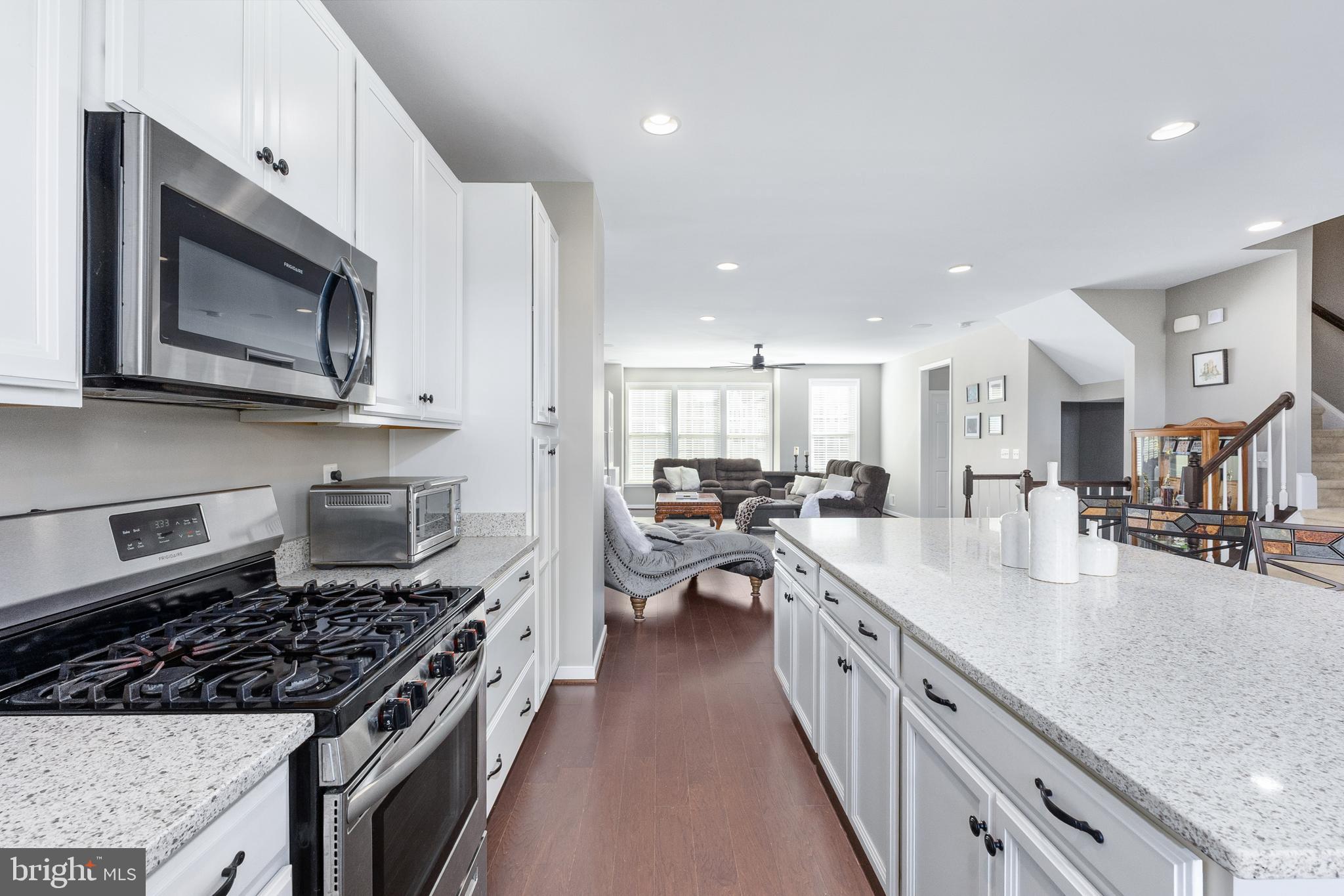 103 THRESHER LANE 43