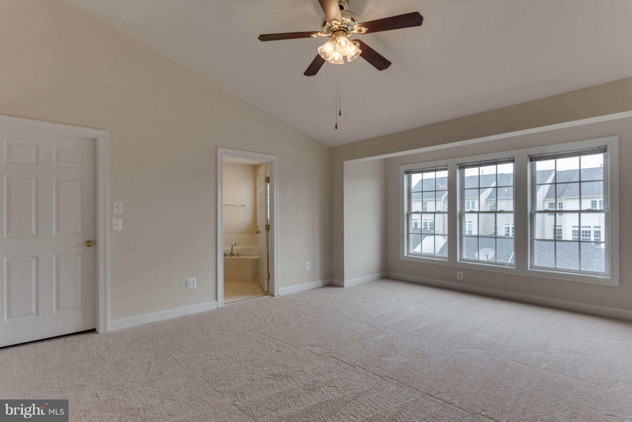 PORT POTOMAC - Residential