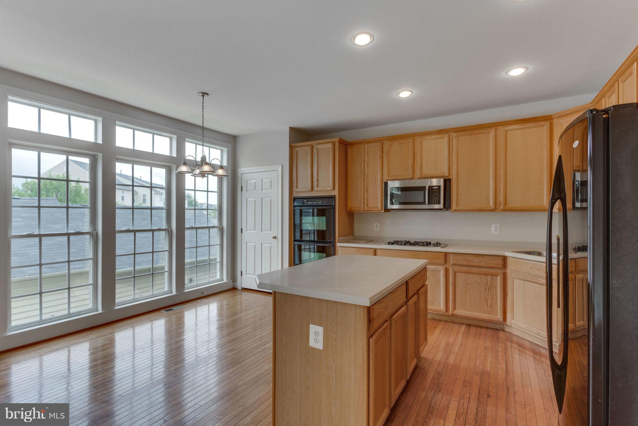 PORT POTOMAC - Residential