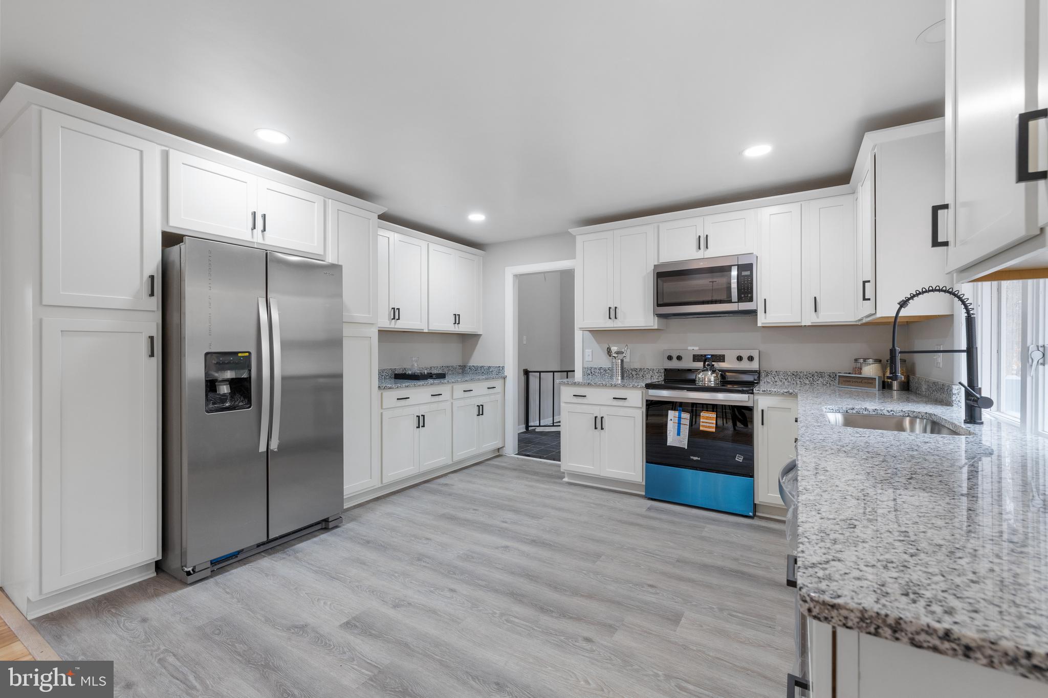 JAMES CITY - Residential