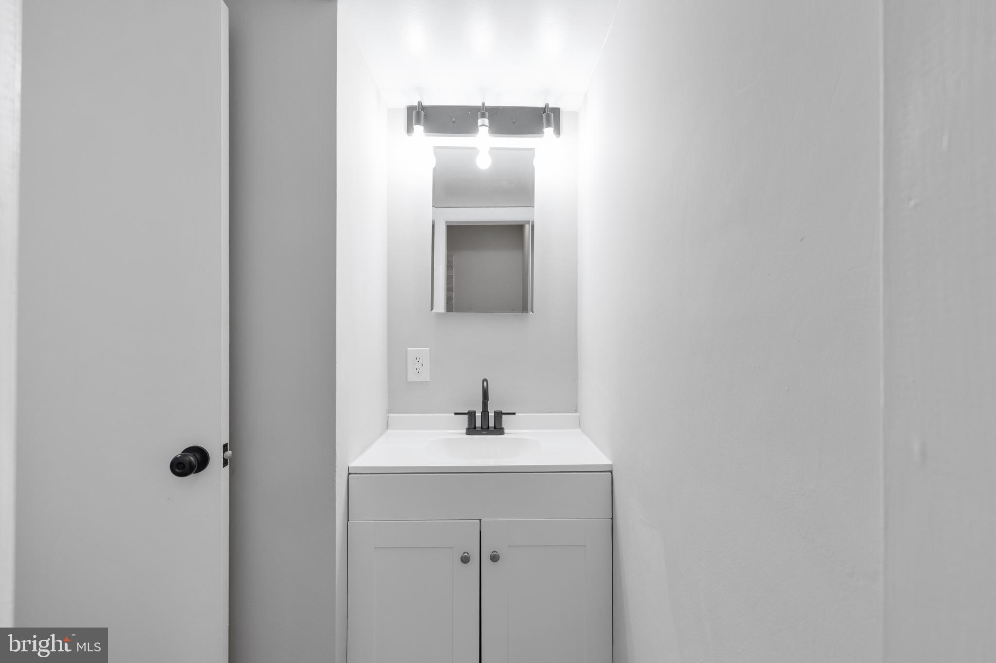 JAMES CITY - Residential